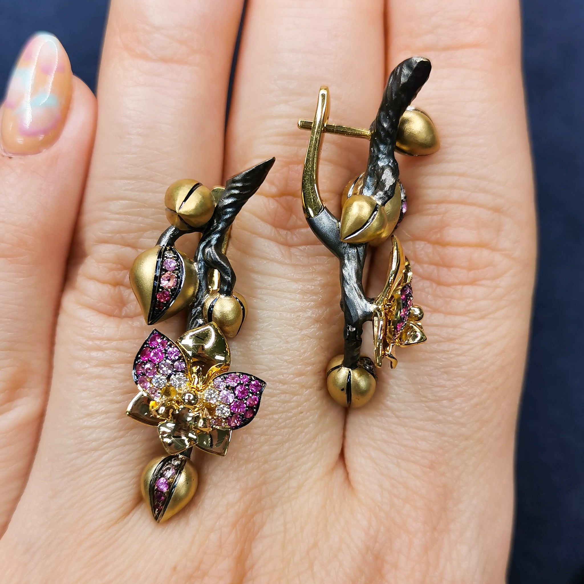 Pink Sapphires, Diamonds 18K Yellow Gold Earrings, E 0275-2