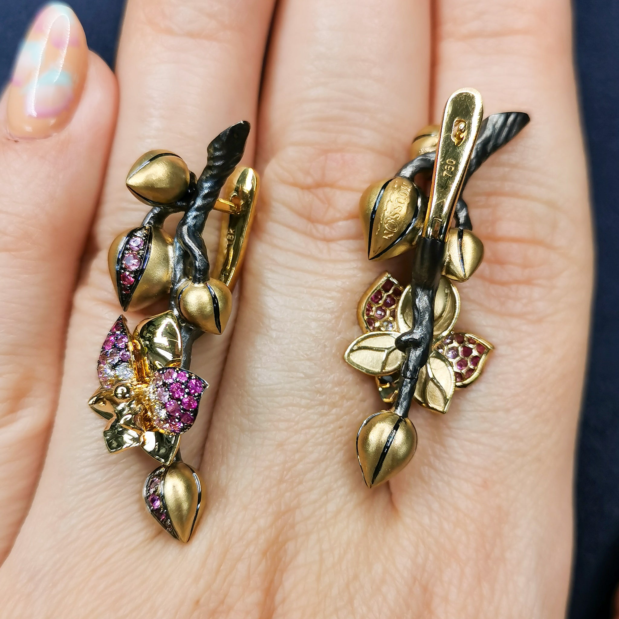 Pink Sapphires, Diamonds 18K Yellow Gold Earrings, E 0275-2