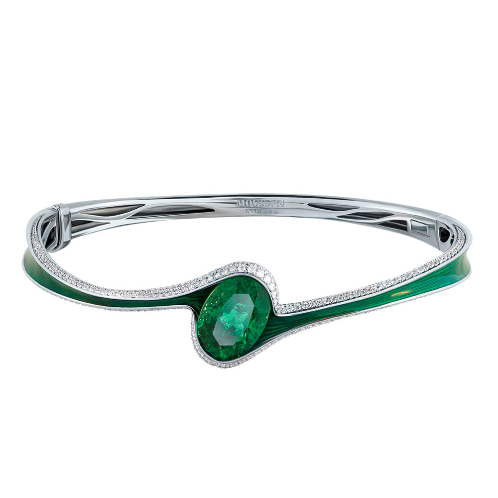 Br 0123-0 18K White Gold, Enamel, Emerald, Diamonds Bracelet