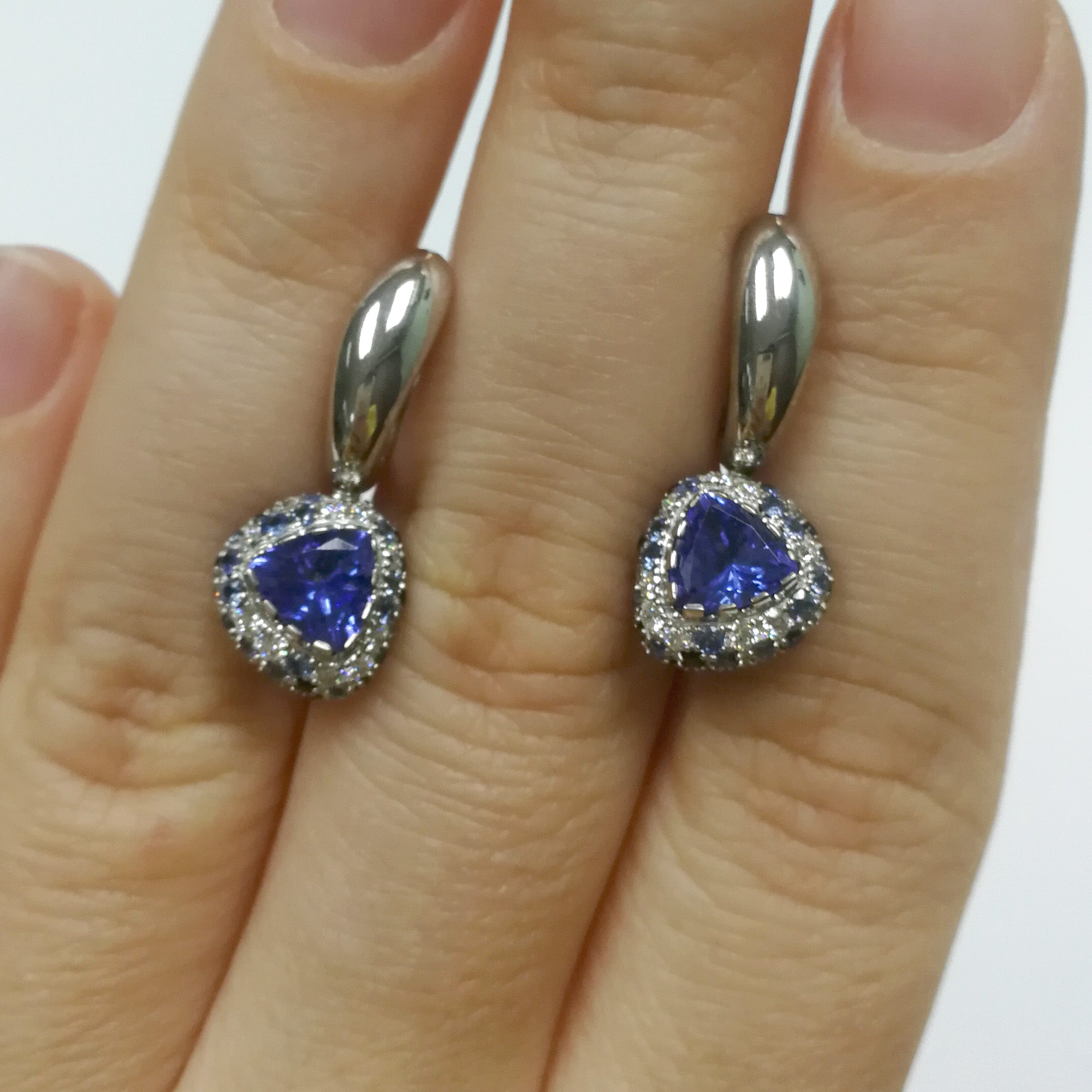 Tanzanite, Diamonds, Sapphires 18K White Gold Earrings, E 0073-0