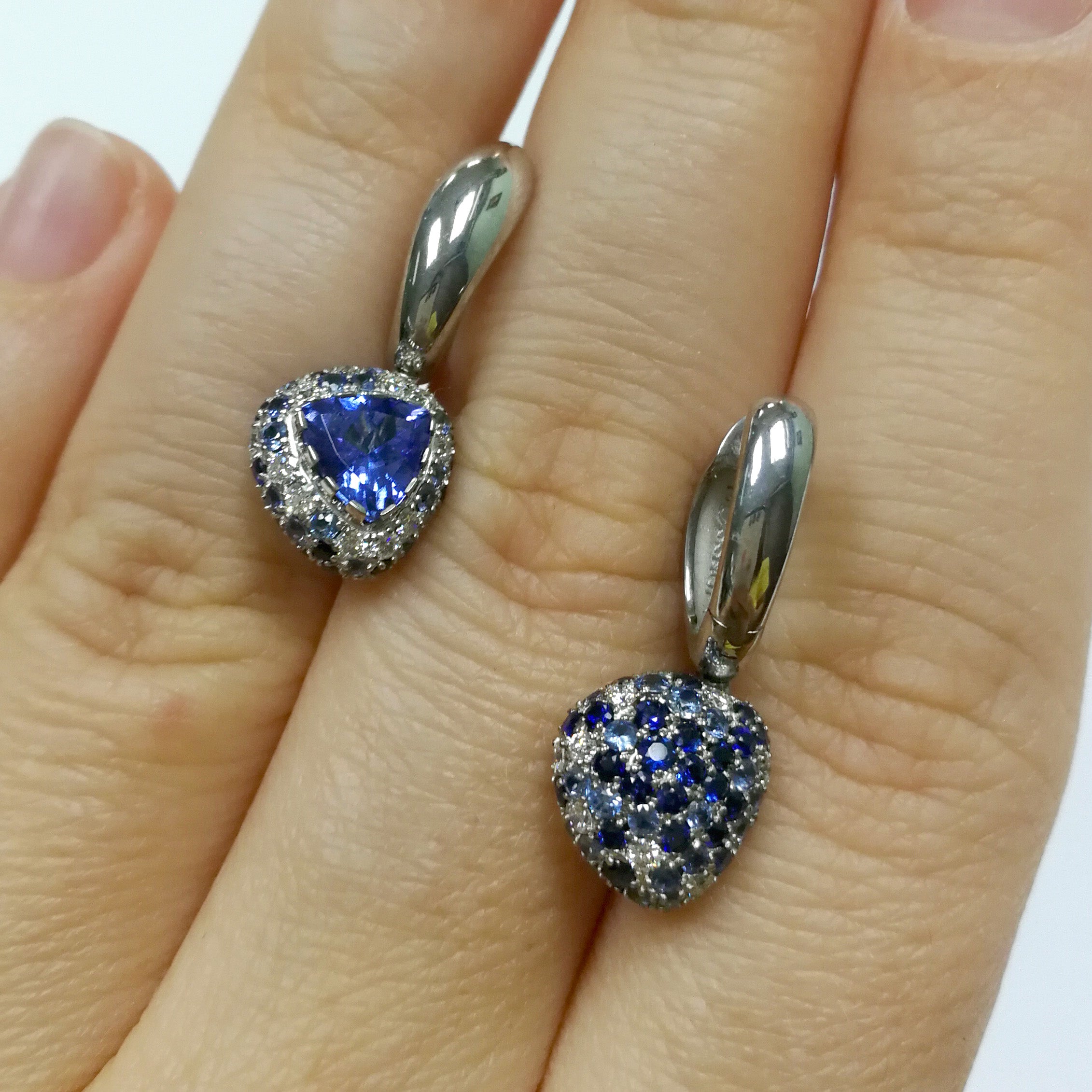 Tanzanite, Diamonds, Sapphires 18K White Gold Earrings, E 0073-0