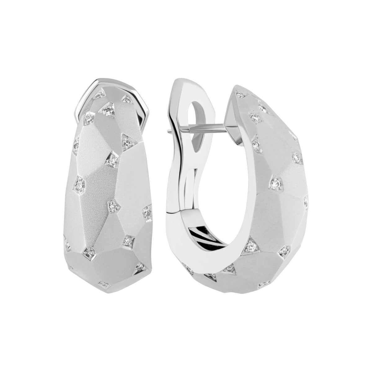 E 0190-7, 18K White Gold, Diamonds Earrings