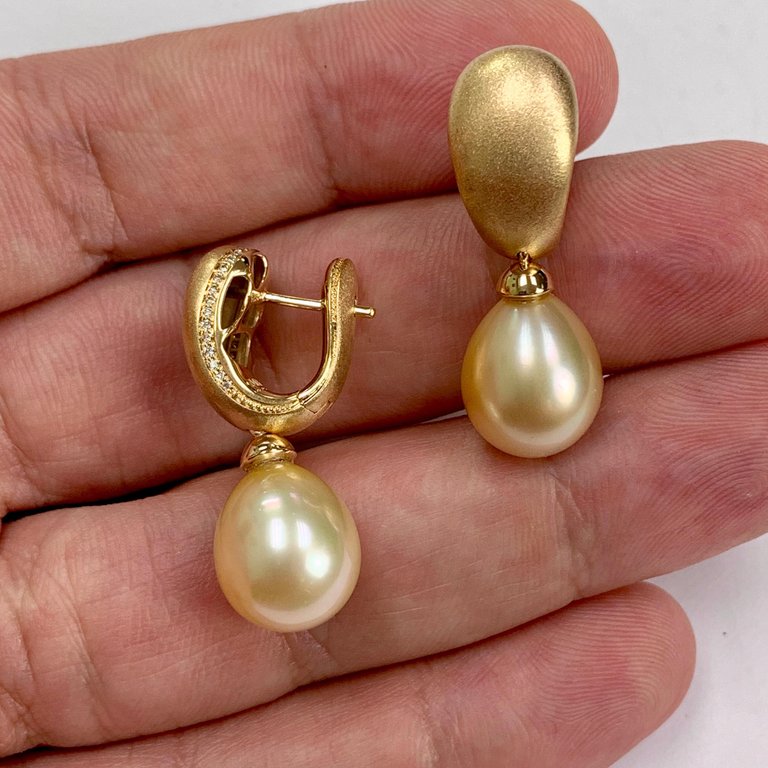 South Sea Pearl, Champagne Diamonds 18K Yellow Gold Earrings, E 0216-0