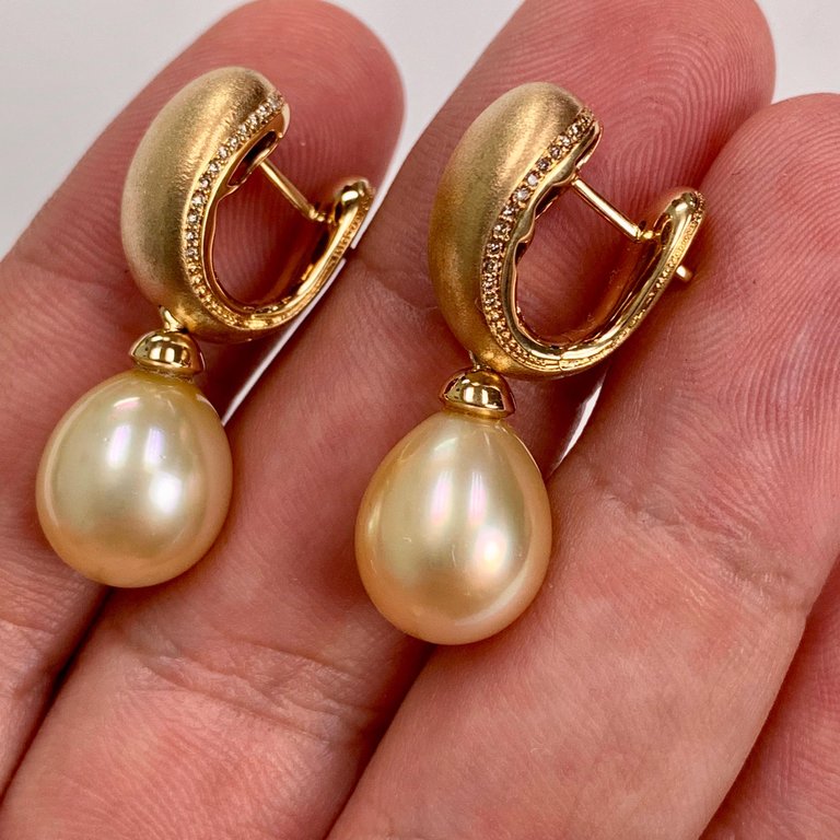 South Sea Pearl, Champagne Diamonds 18K Yellow Gold Earrings, E 0216-0