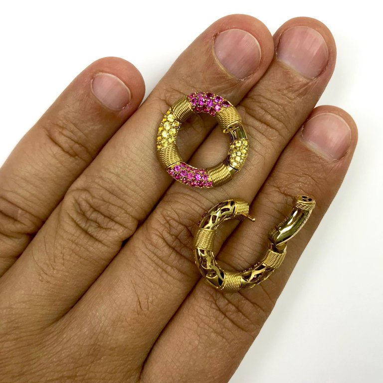 18K Yellow Gold, Sapphires Lifebuoy Earrings, E 0293-0