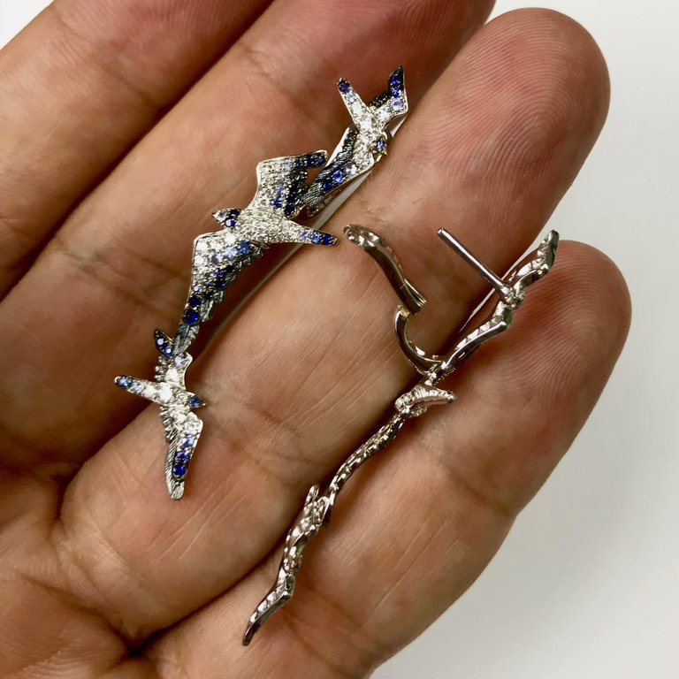 Diamonds, Blue Sapphire 18K White Gold Earrings, E 0294-1