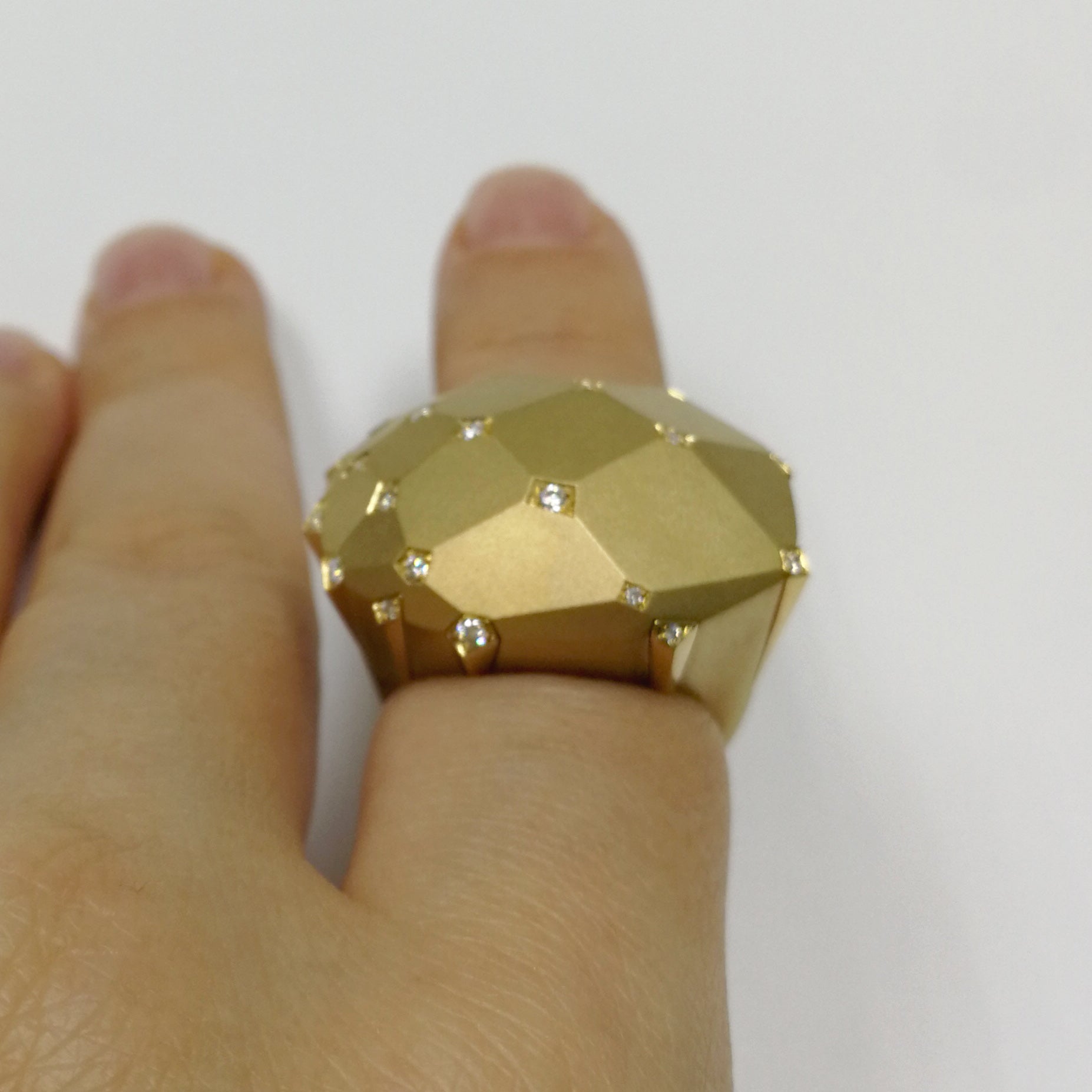 18K Yellow Gold, Diamonds Ring, R 0190-7