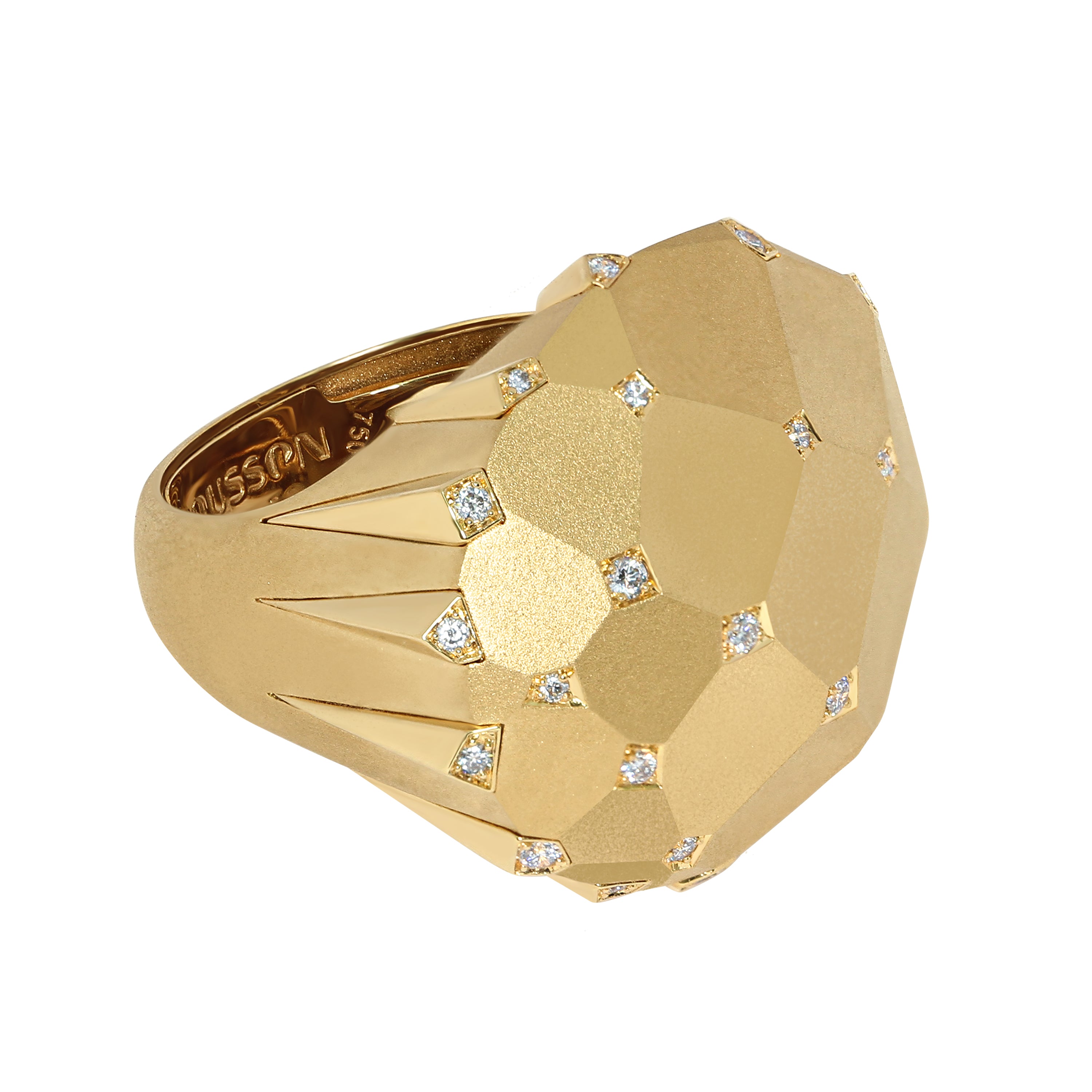 R 0190-7, 18K Yellow Gold, Diamonds Ring