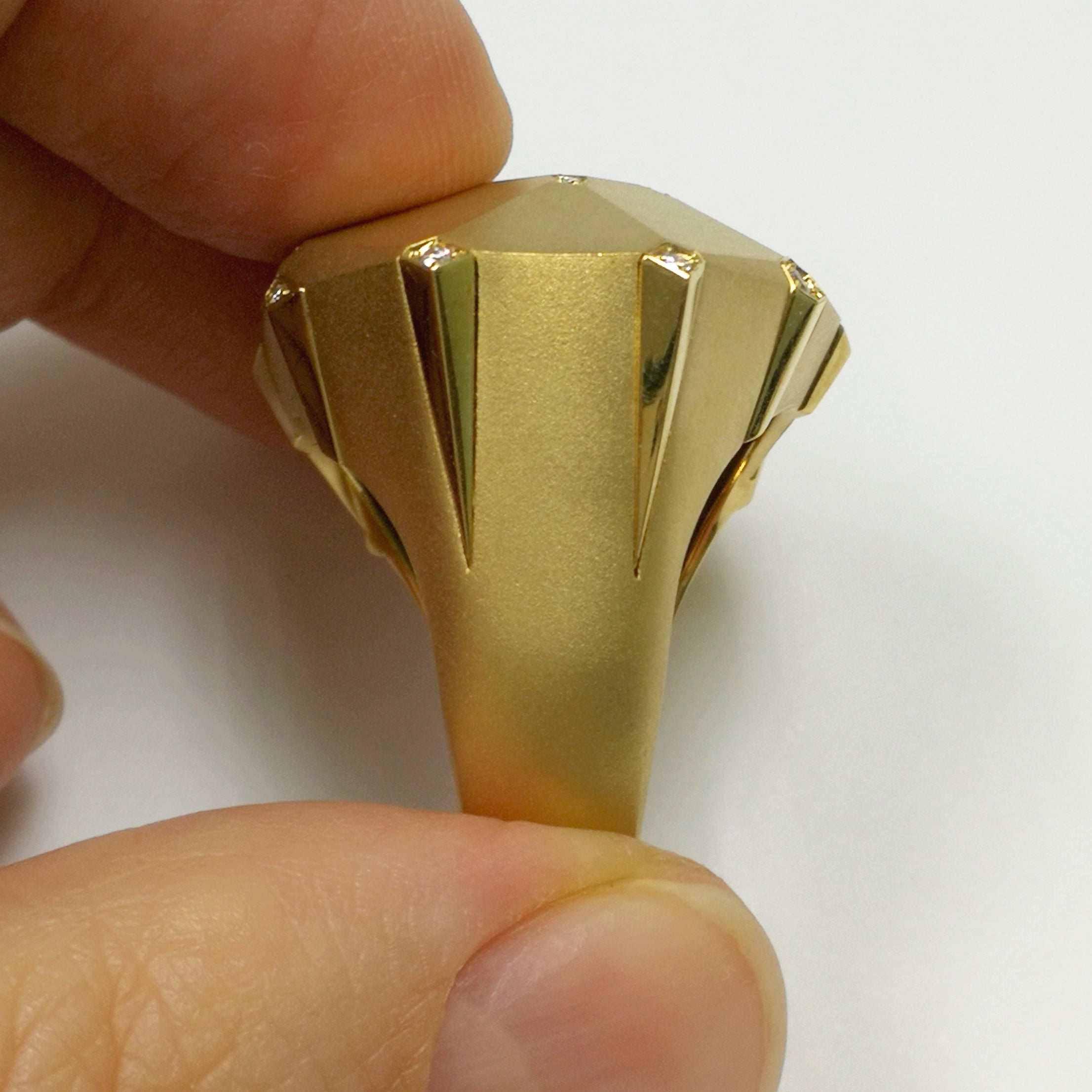 18K Yellow Gold, Diamonds Ring, R 0190-7