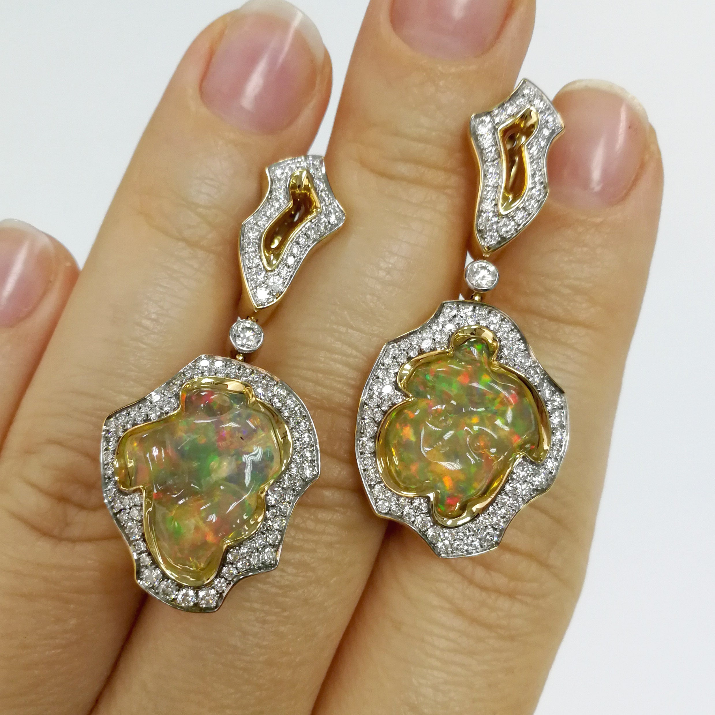 Mexican Fire Opal, Diamonds  18K Yellow Gold Earrings, E 0029-16/1
