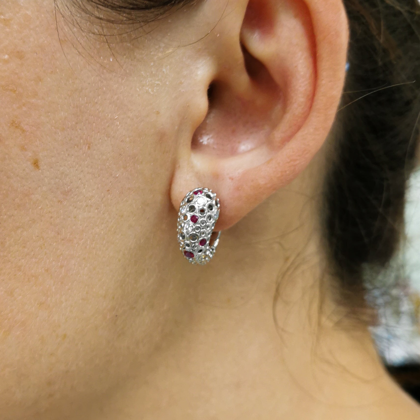 Ruby, Diamonds 18K White Gold Earrings, E 0023-3