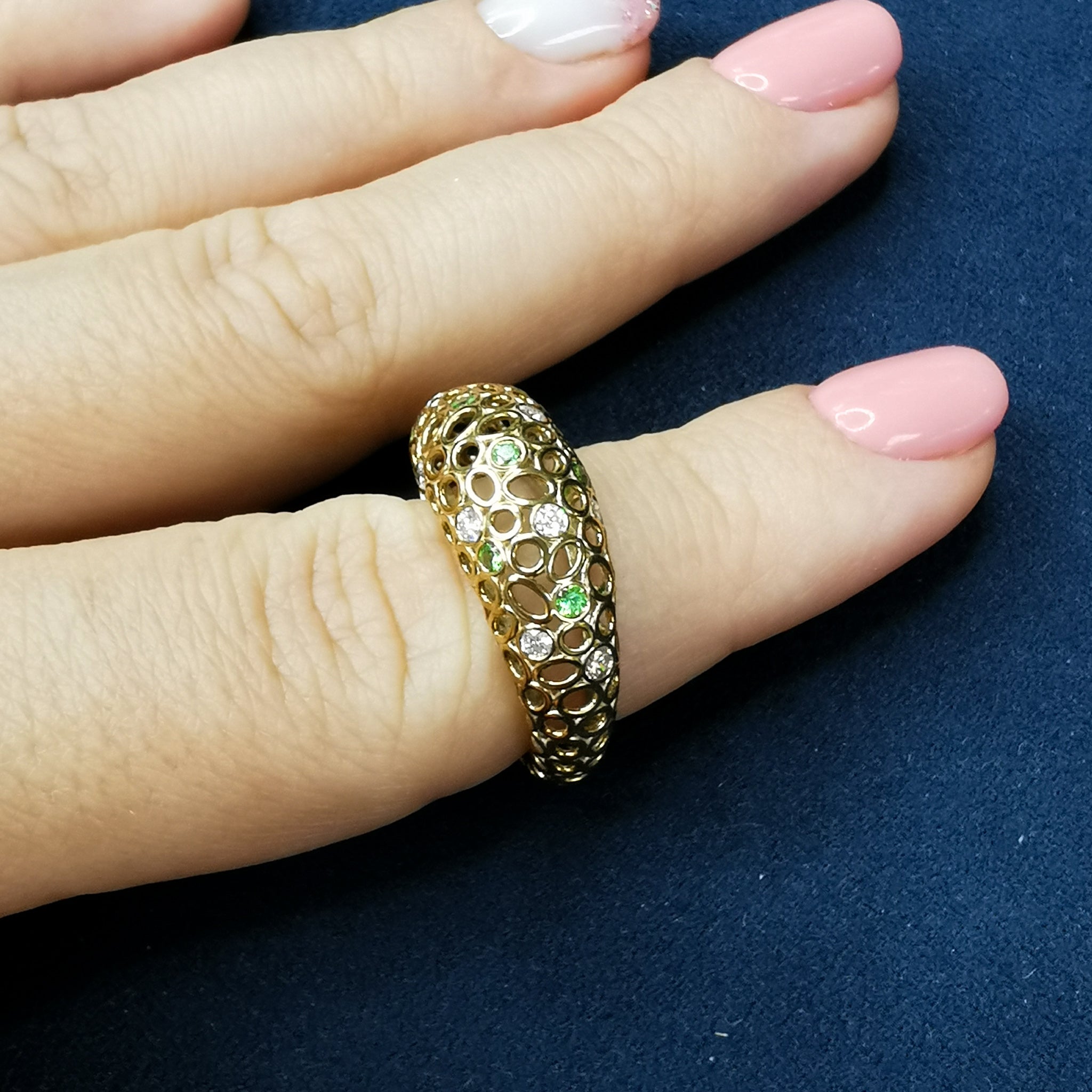 Tsavorites, Diamonds 18K Yellow Gold Ring, R 0023-3