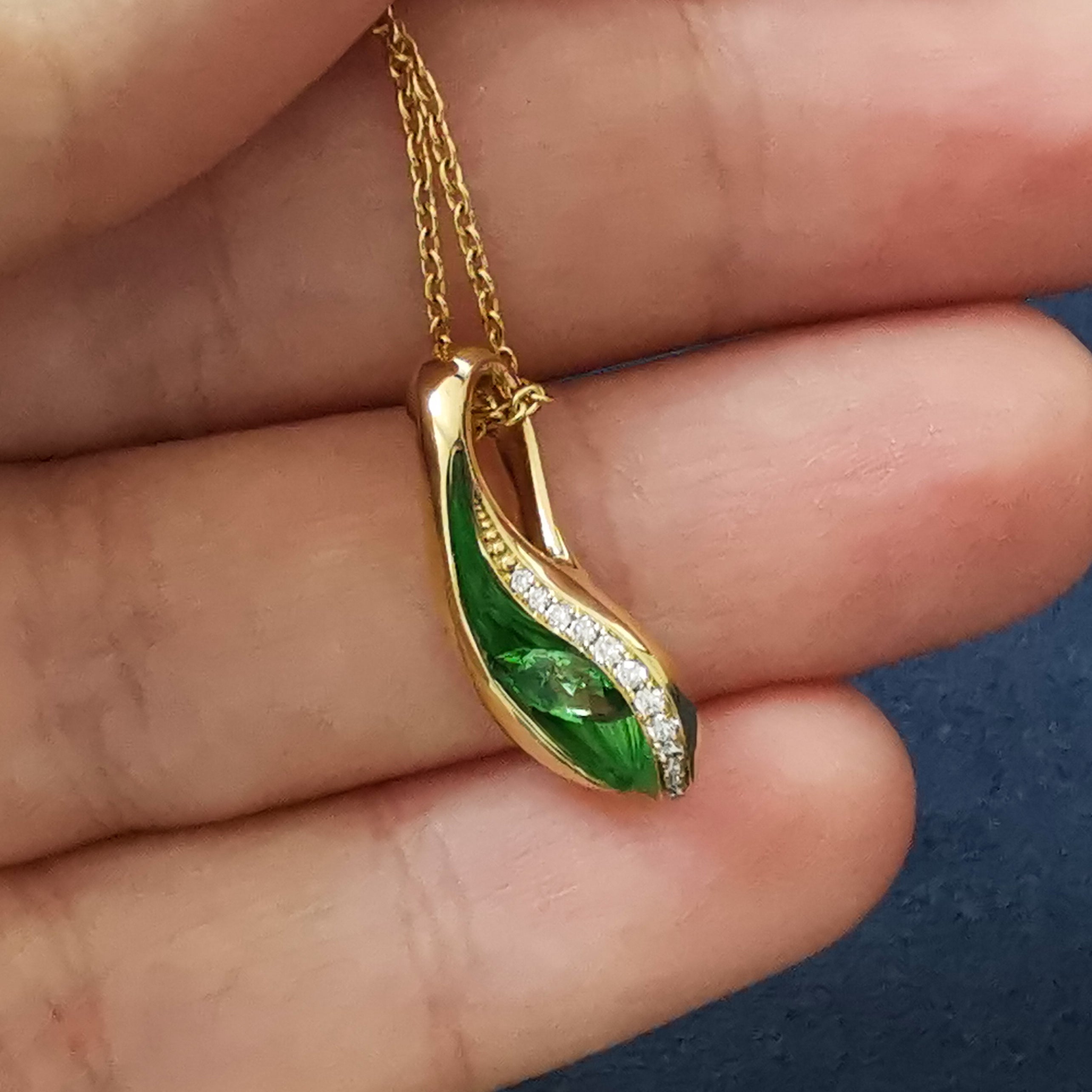 Tsavorite Garnet, Diamonds, Enamel 18K Yellow Gold Pendant, P 0123-8