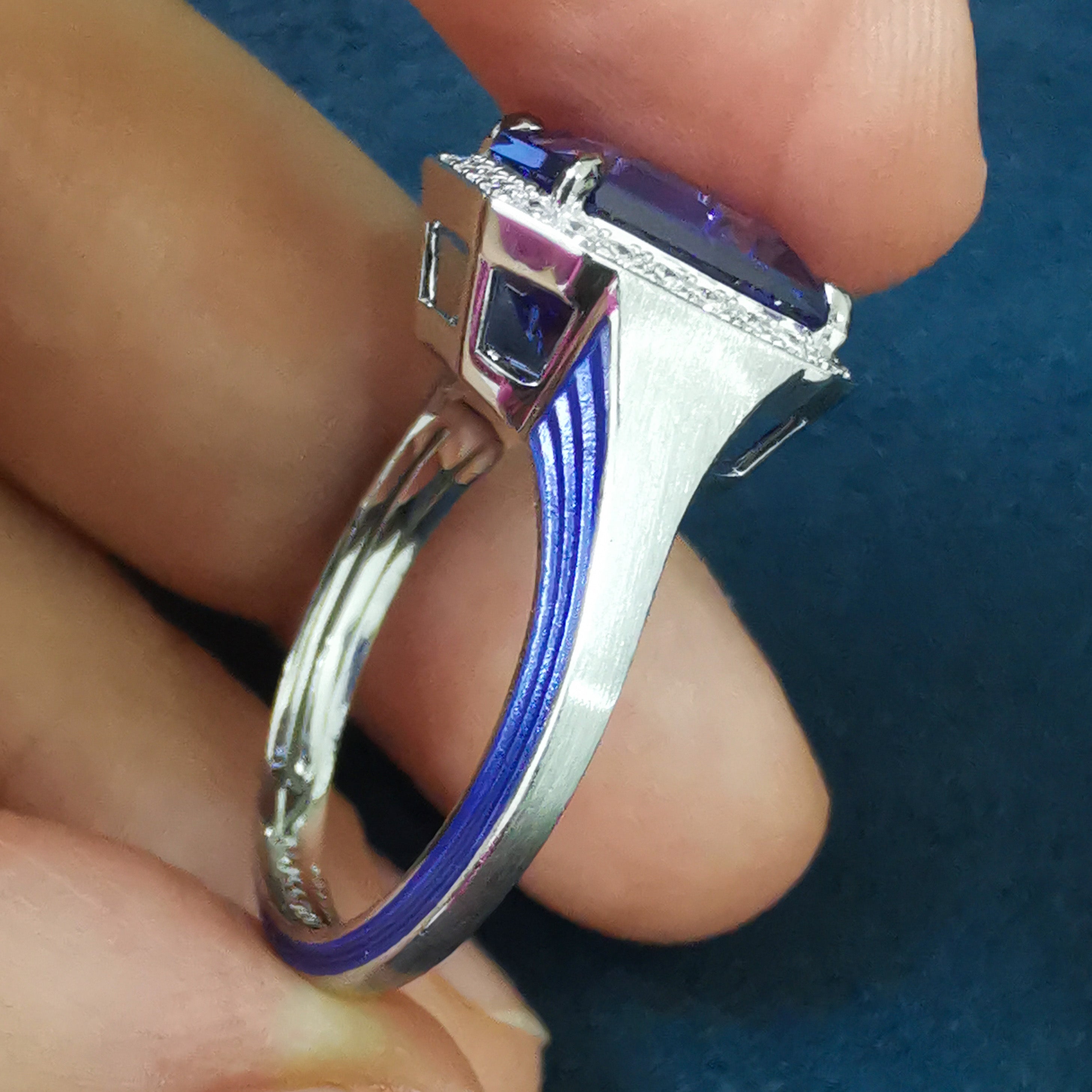 Tanzanite, Diamonds, 18K White Gold, Enamel Ring, R 0143-11