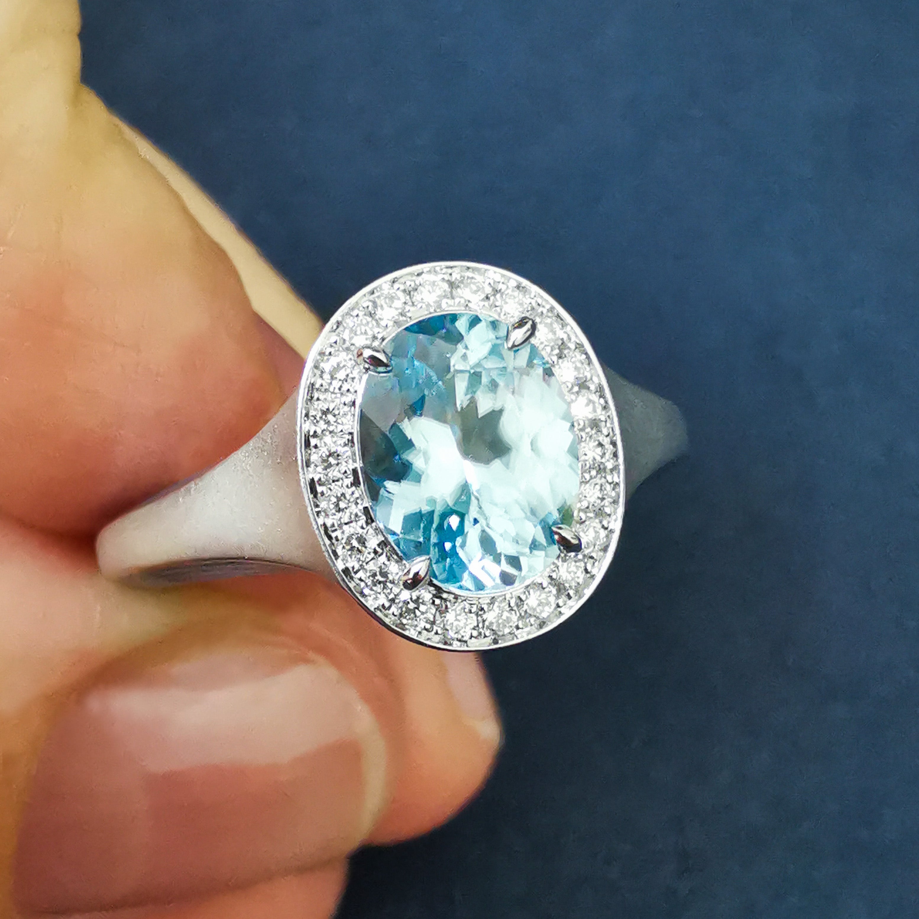 R 0143-0, 18K White Gold, Blue Zircon, Diamonds, Enamel Ring