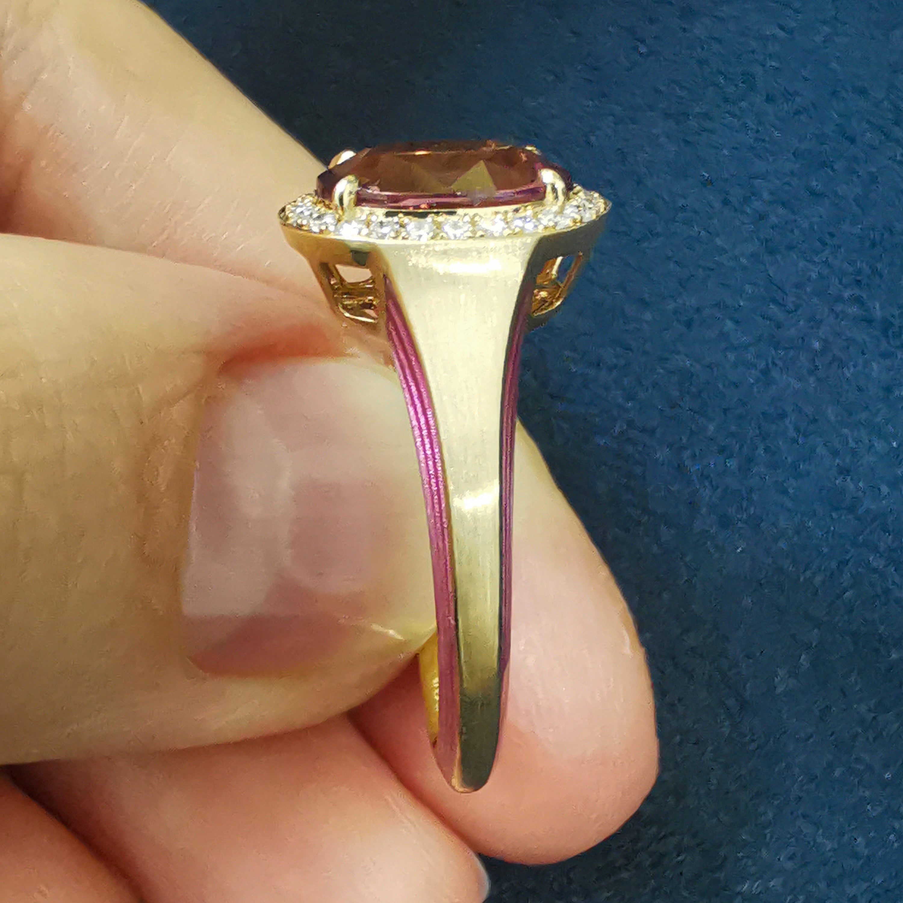 Pink Tourmaline, Diamonds, Enamel 18K Yellow Gold Ring, R 0143-02