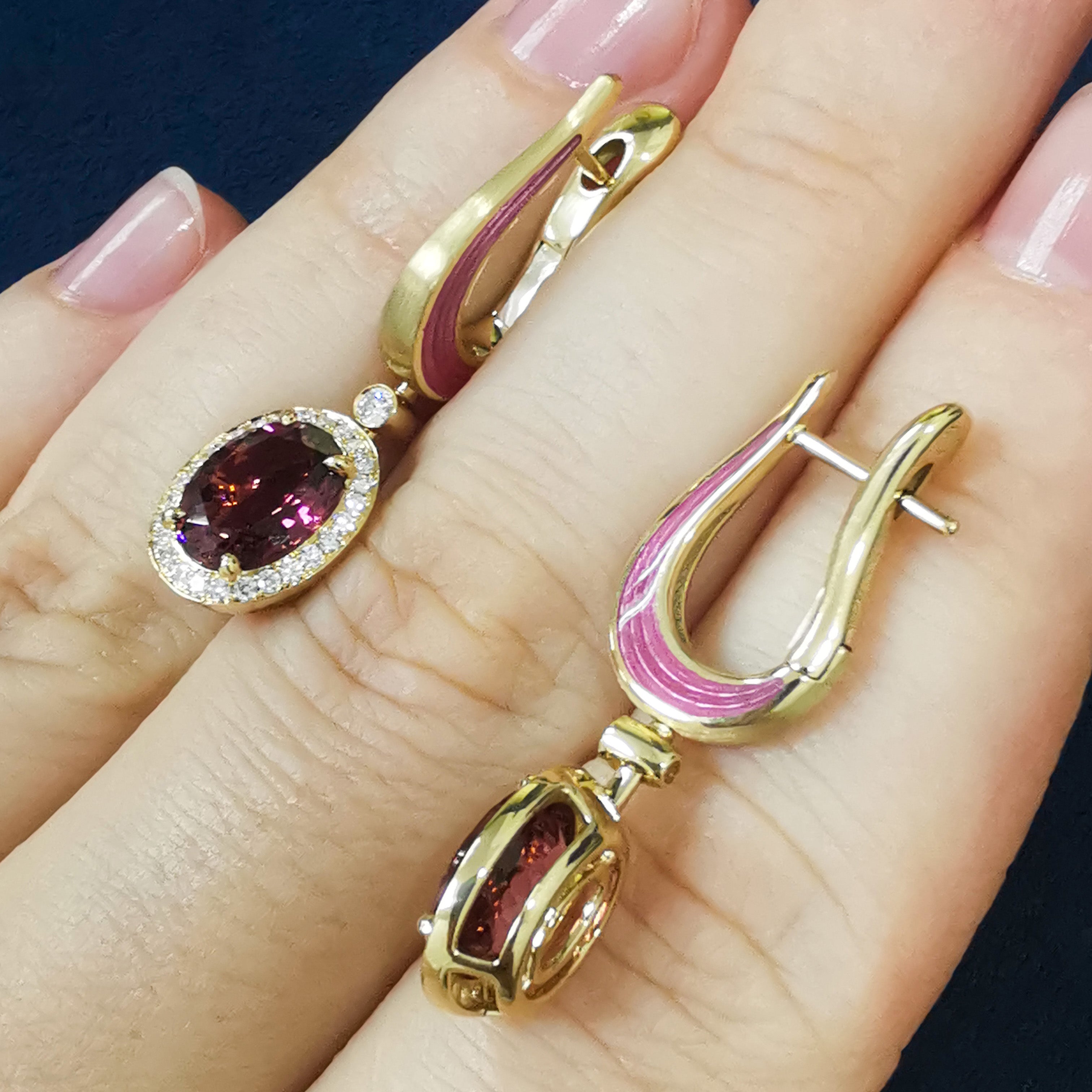 Pink Tourmaline, Diamonds 18K Yellow Gold Earrings, E 0143-02