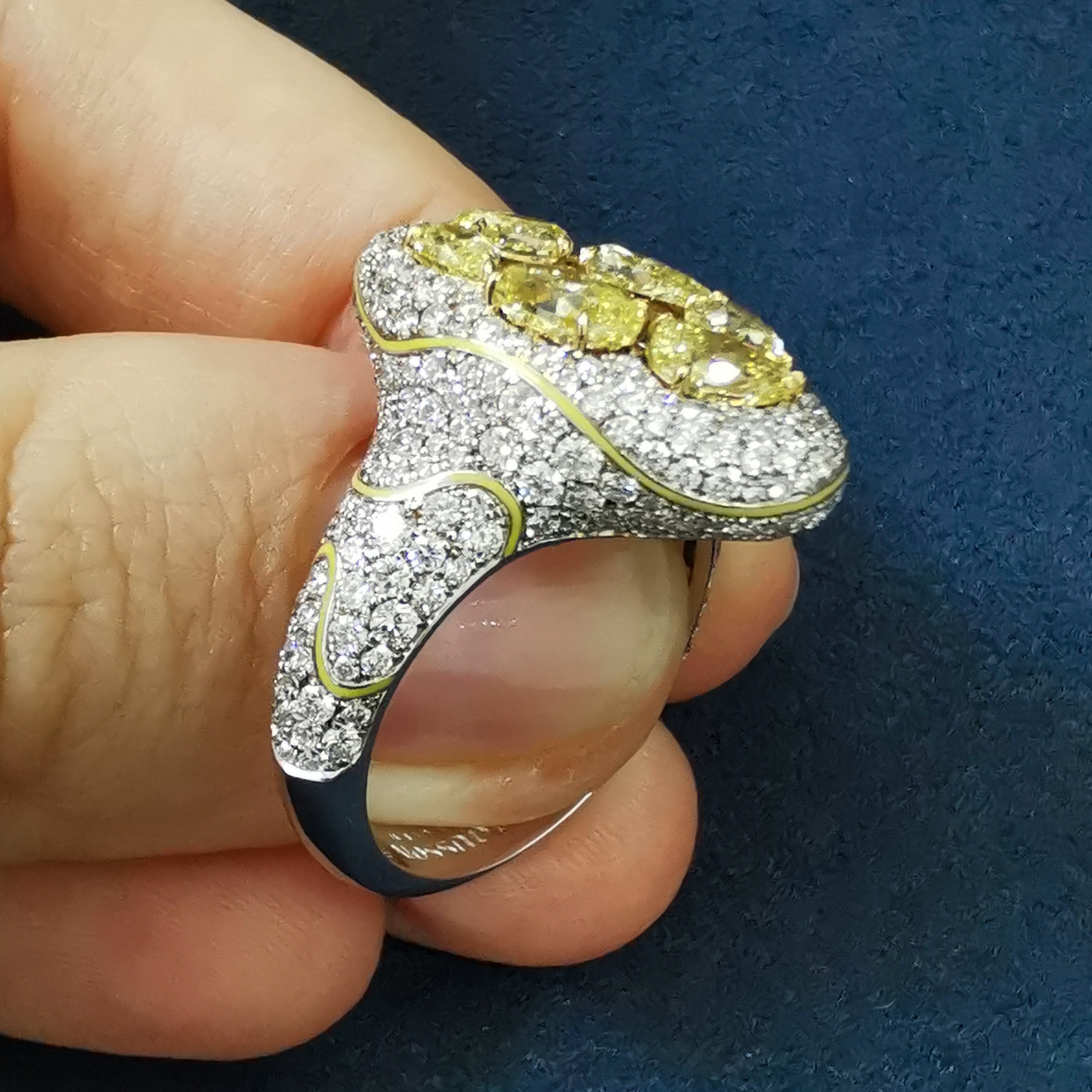 Fancy Yellow Diamonds, Diamonds, Enamel 18K White and Yellow Gold Ring, R 0262-0