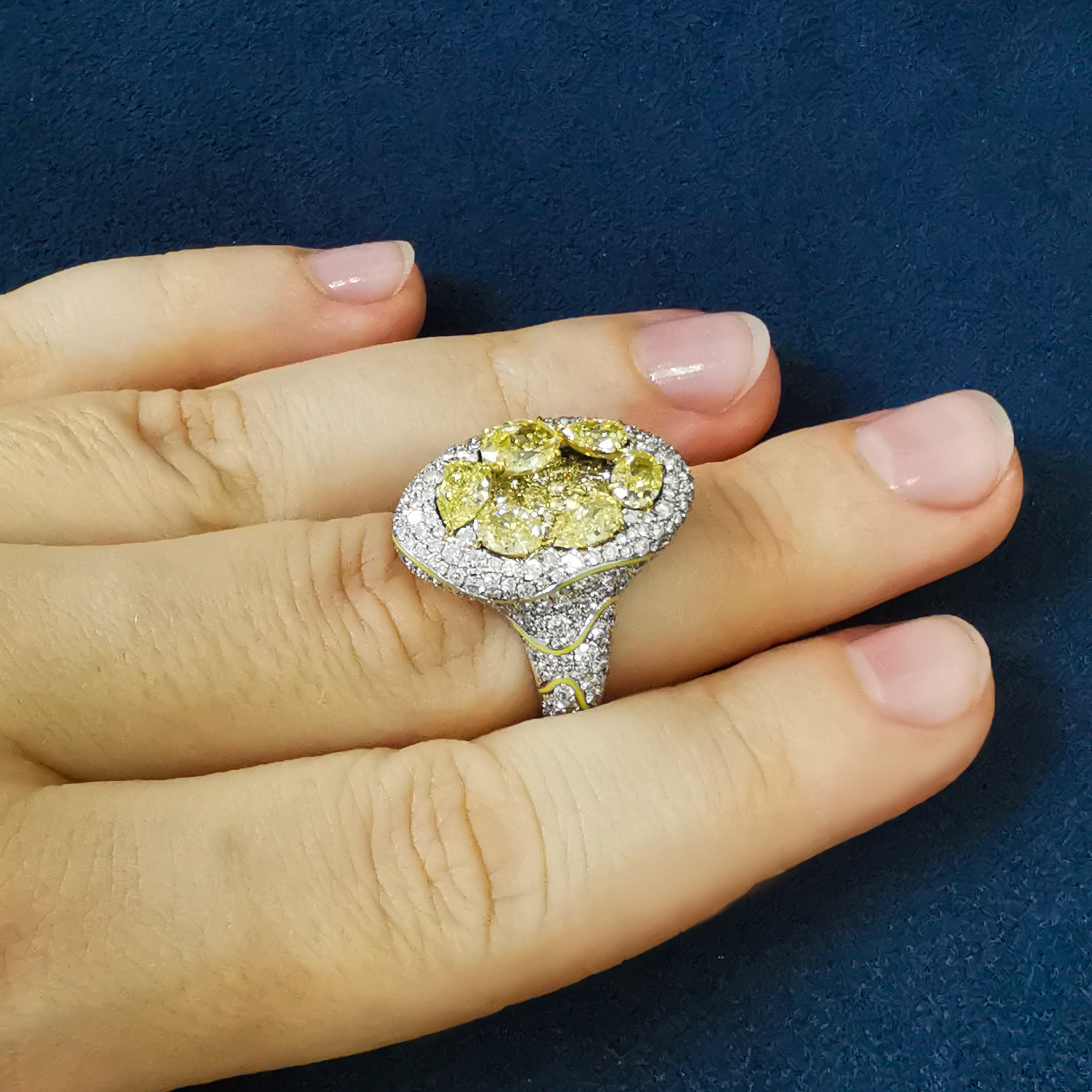 Fancy Yellow Diamonds, Diamonds, Enamel 18K White and Yellow Gold Ring, R 0262-0