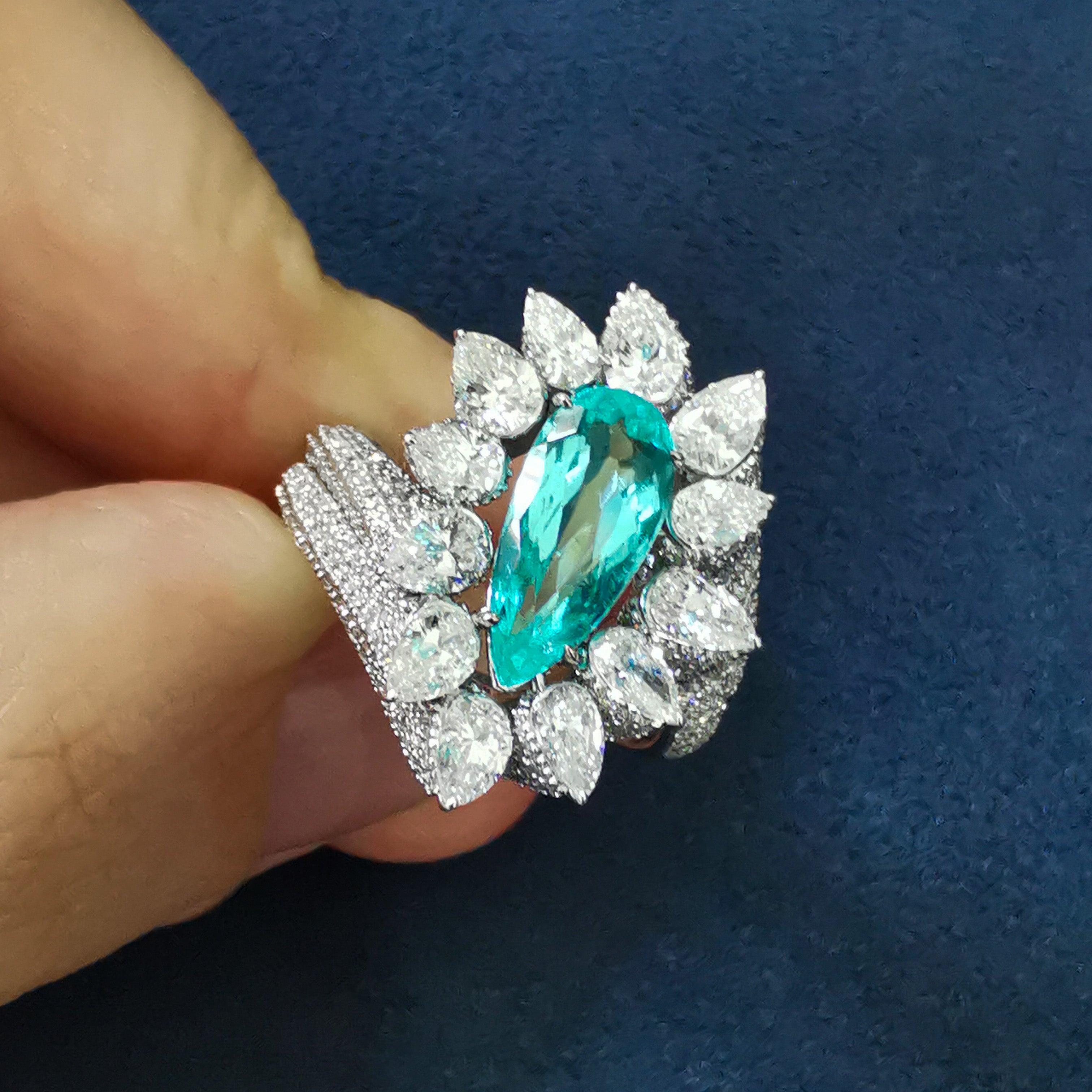Paraiba Tourmaline, Diamonds 18K White Gold Ring, R 0116-1