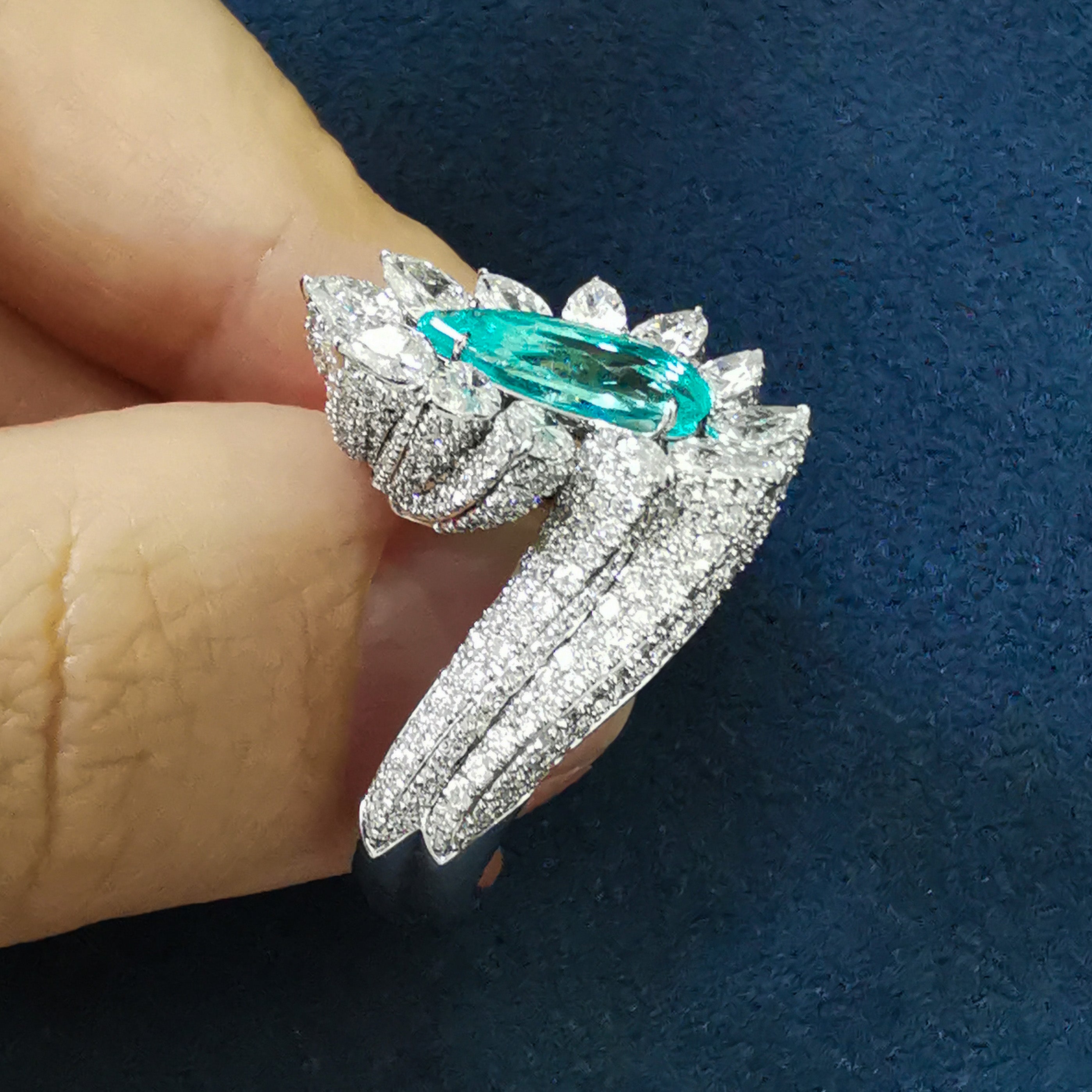 R 0116-1 18K White Gold, Paraiba Tourmaline, Diamonds Ring