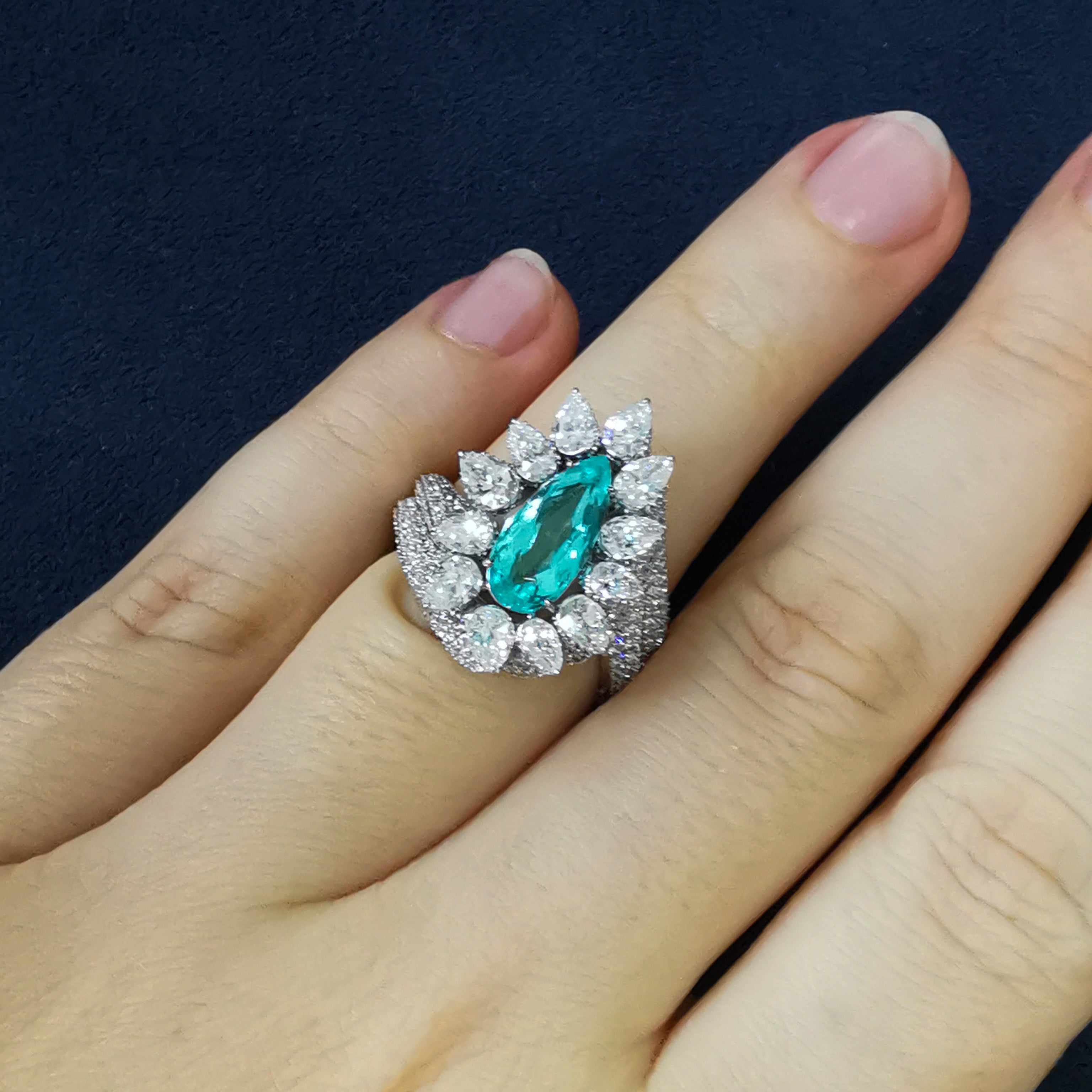 Paraiba Tourmaline, Diamonds 18K White Gold Ring, R 0116-1