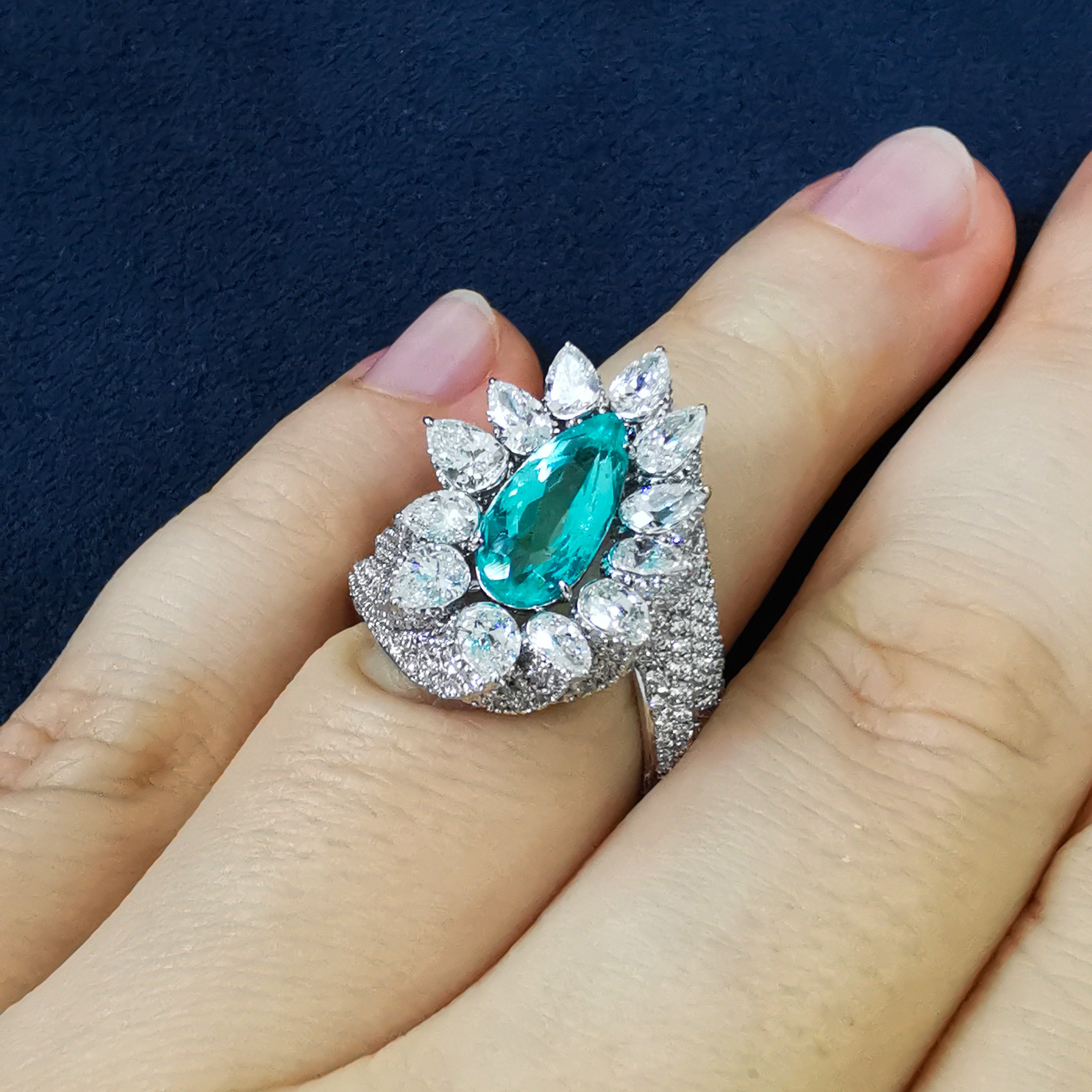 Paraiba Tourmaline, Diamonds 18K White Gold Ring, R 0116-1