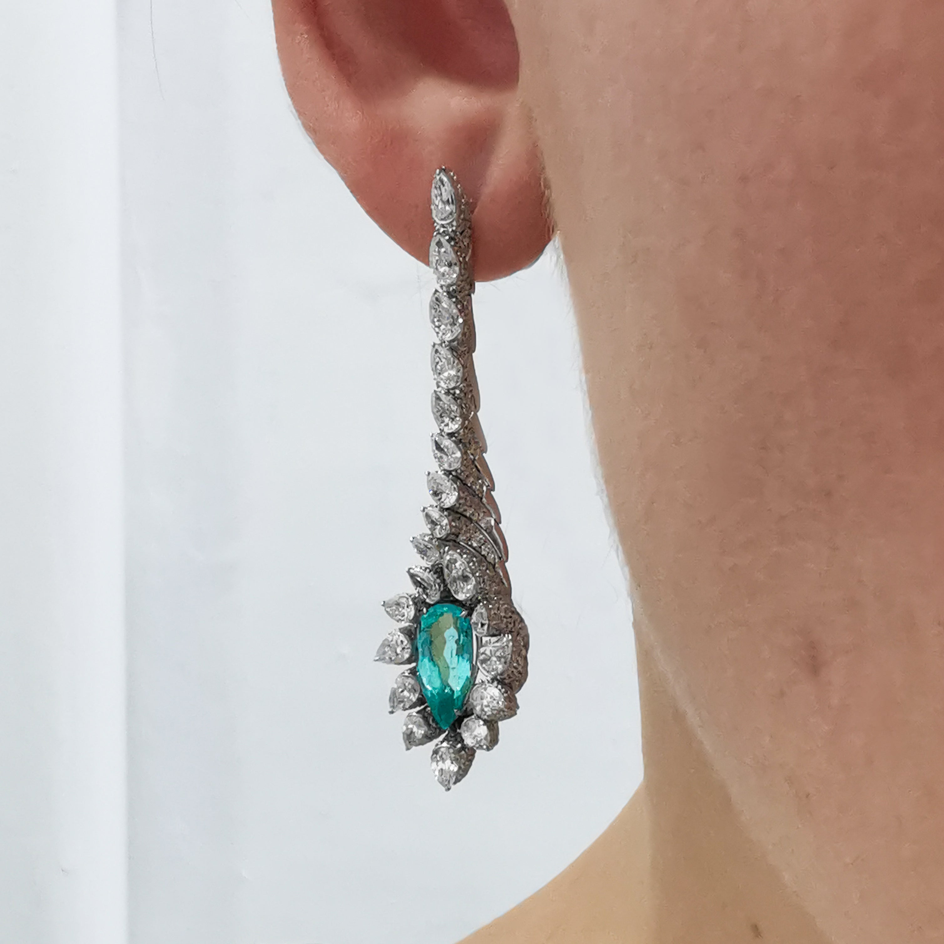 E 0116-1 18K White Gold, Paraiba Tourmaline, Diamonds Earrings