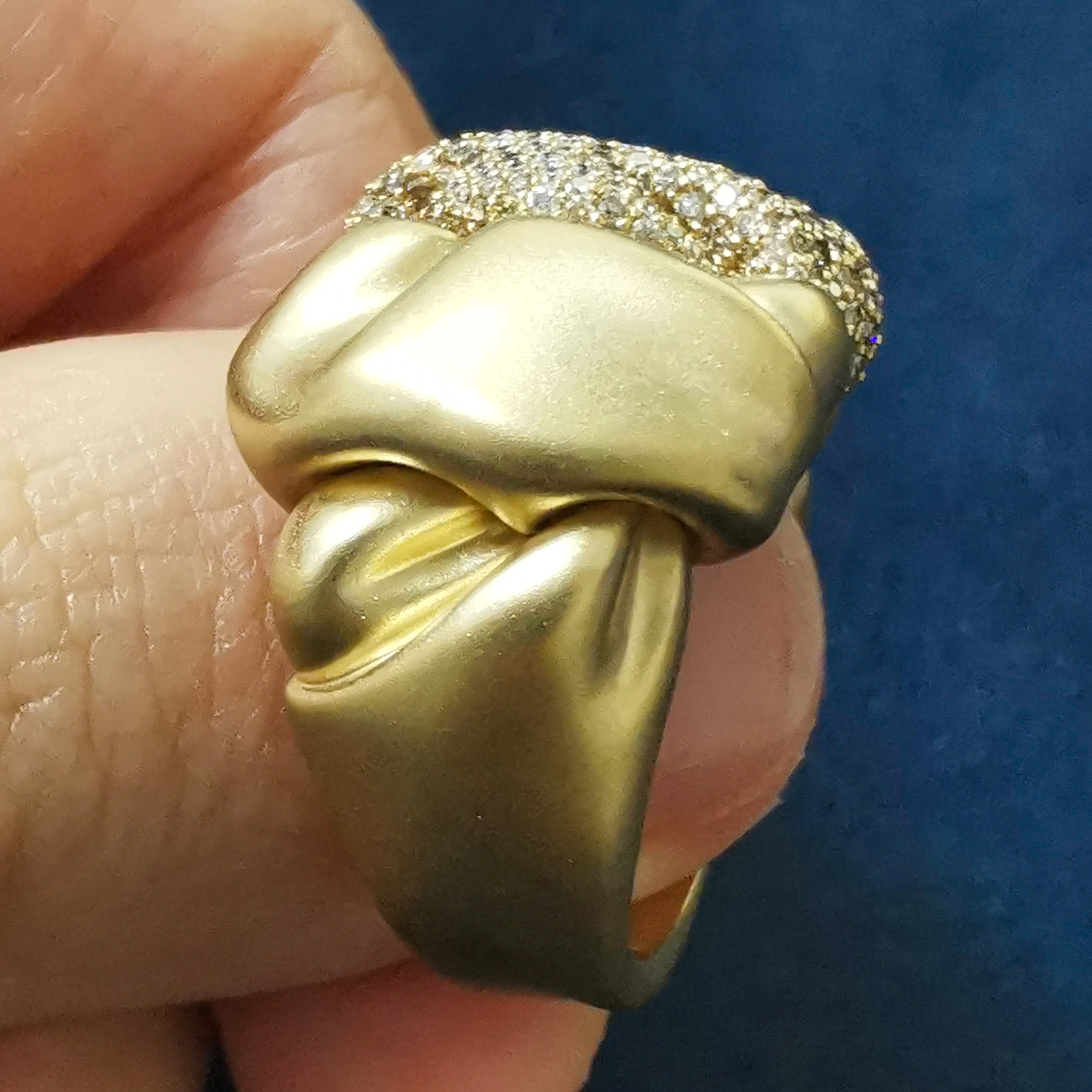 White and Champagne Diamonds 18K Yellow Gold Ring, R 0132-2