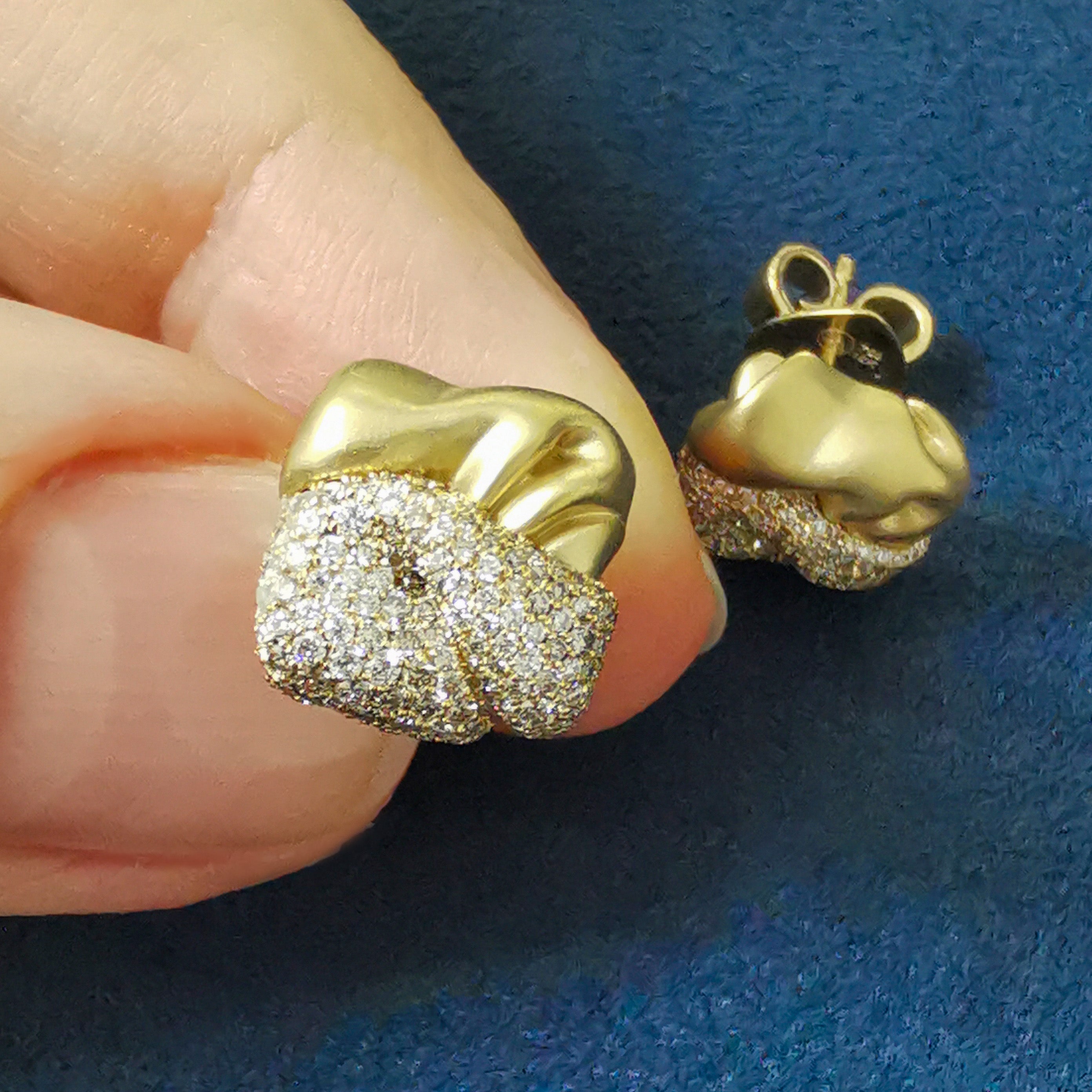 White and Champagne Diamonds 18K Yellow Gold Stud Earrings, E 0132-4
