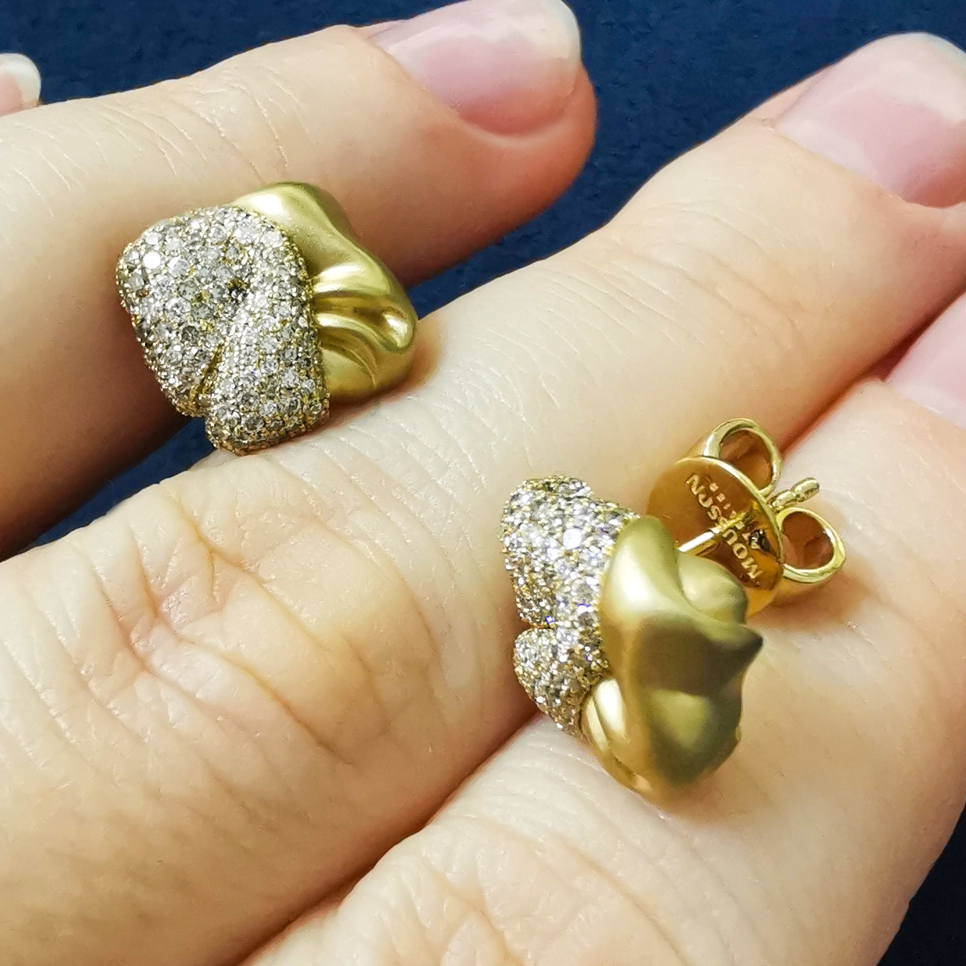 White and Champagne Diamonds 18K Yellow Gold Stud Earrings, E 0132-4