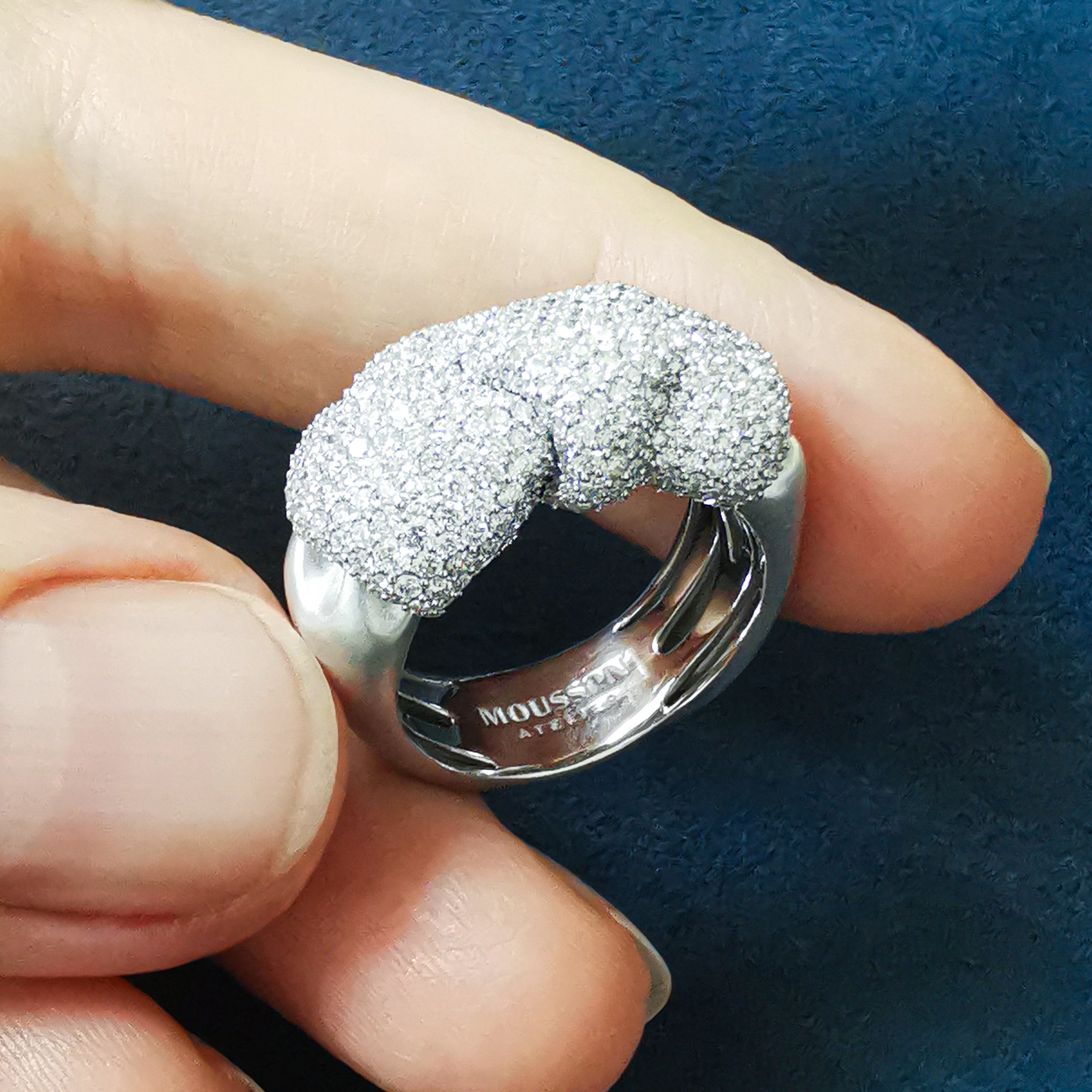 Diamonds 18K White Gold Ring, R 0132-3