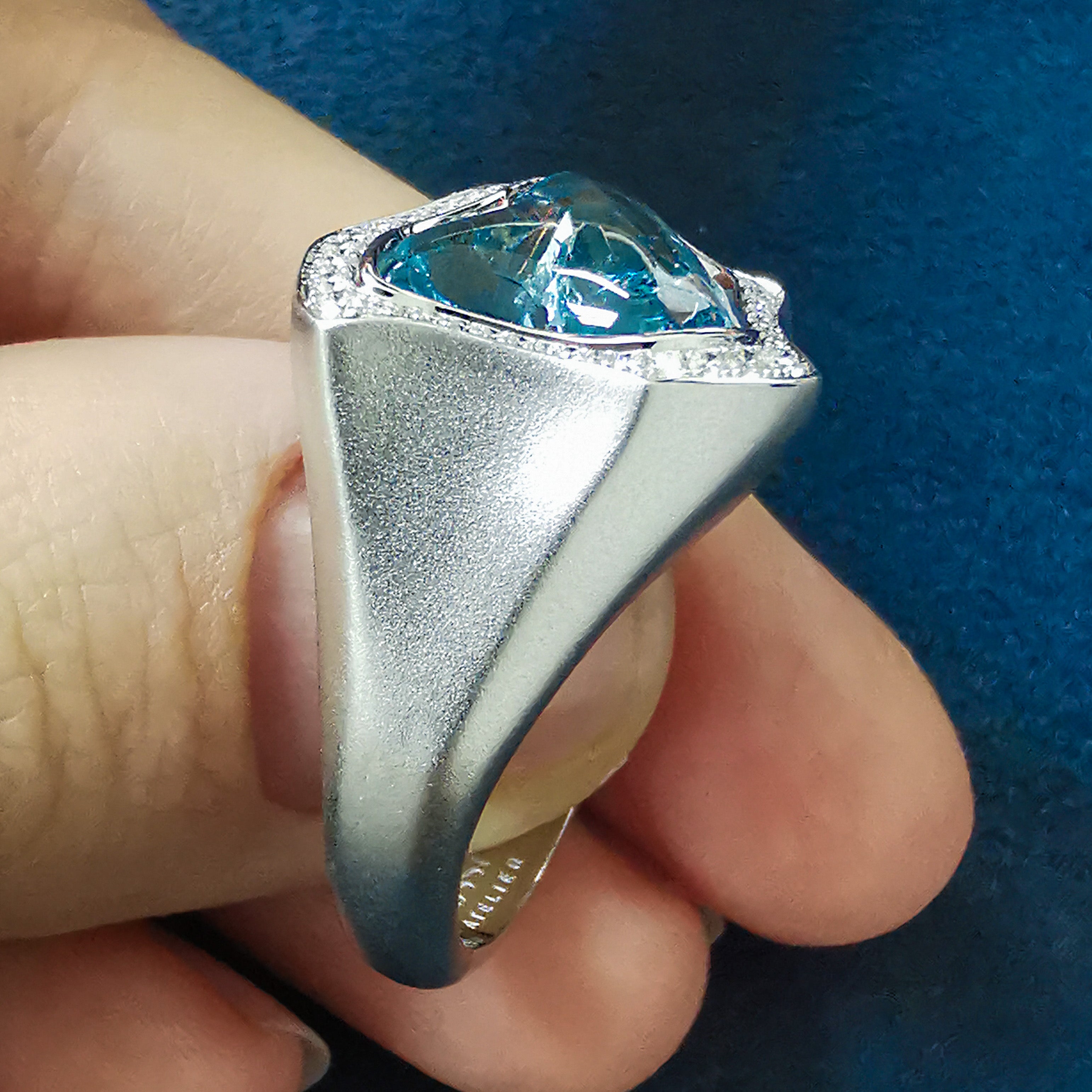 Aquamarine, Diamonds 18K White Gold Ring, R 0030-6/1