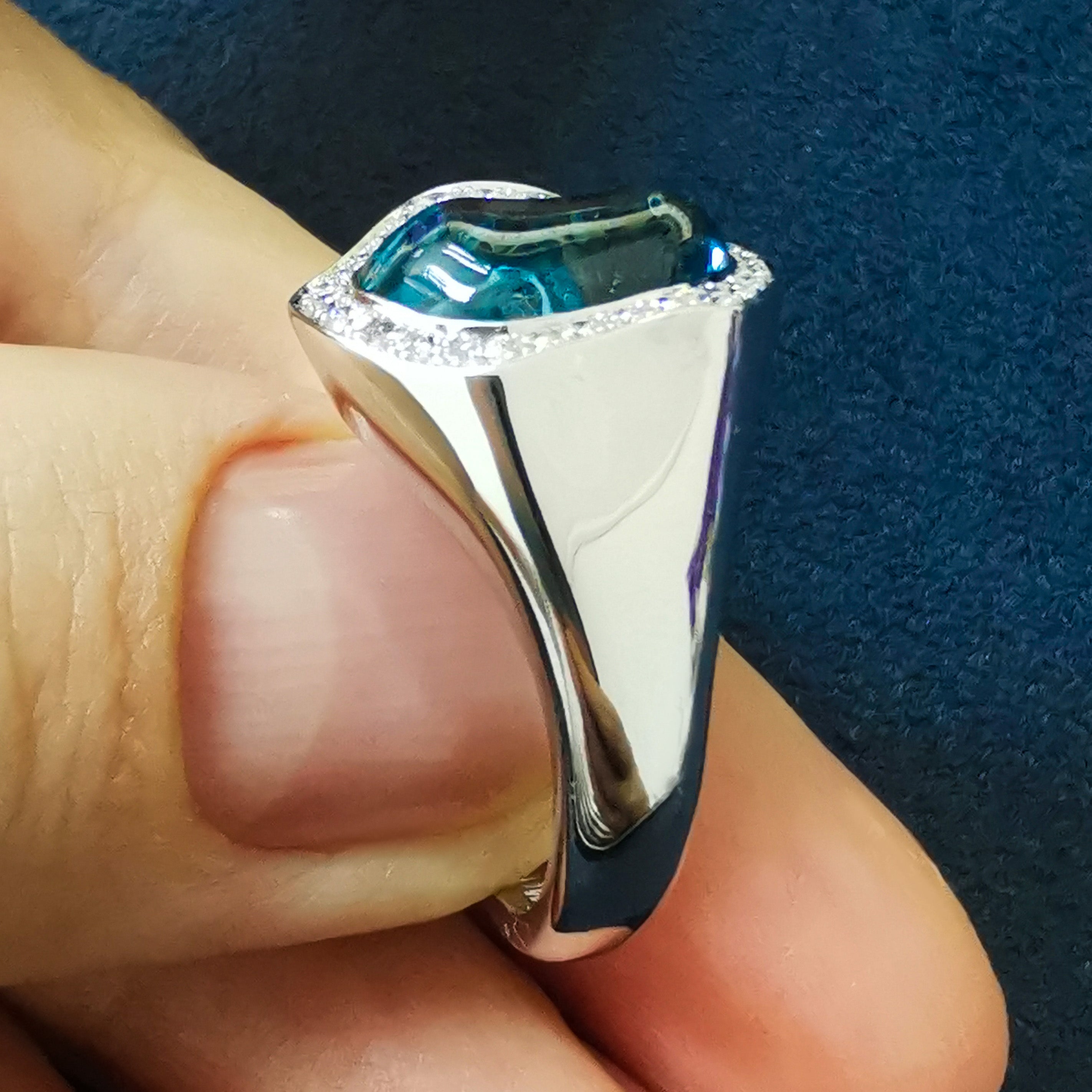 Aquamarine, Diamonds 18K White Gold Ring, R 0030-5/1