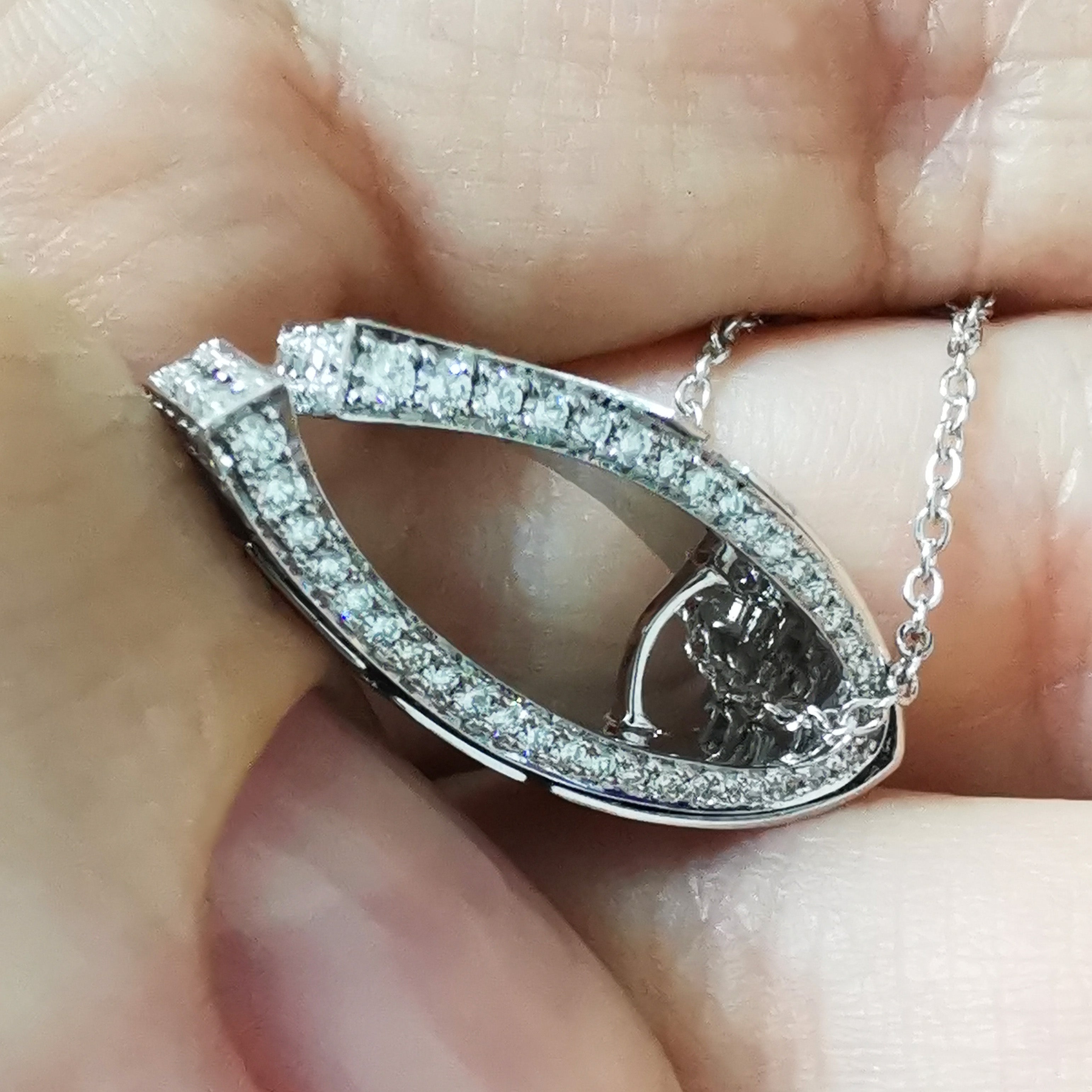 Diamonds 18K White Gold Pendant, P 0003-1