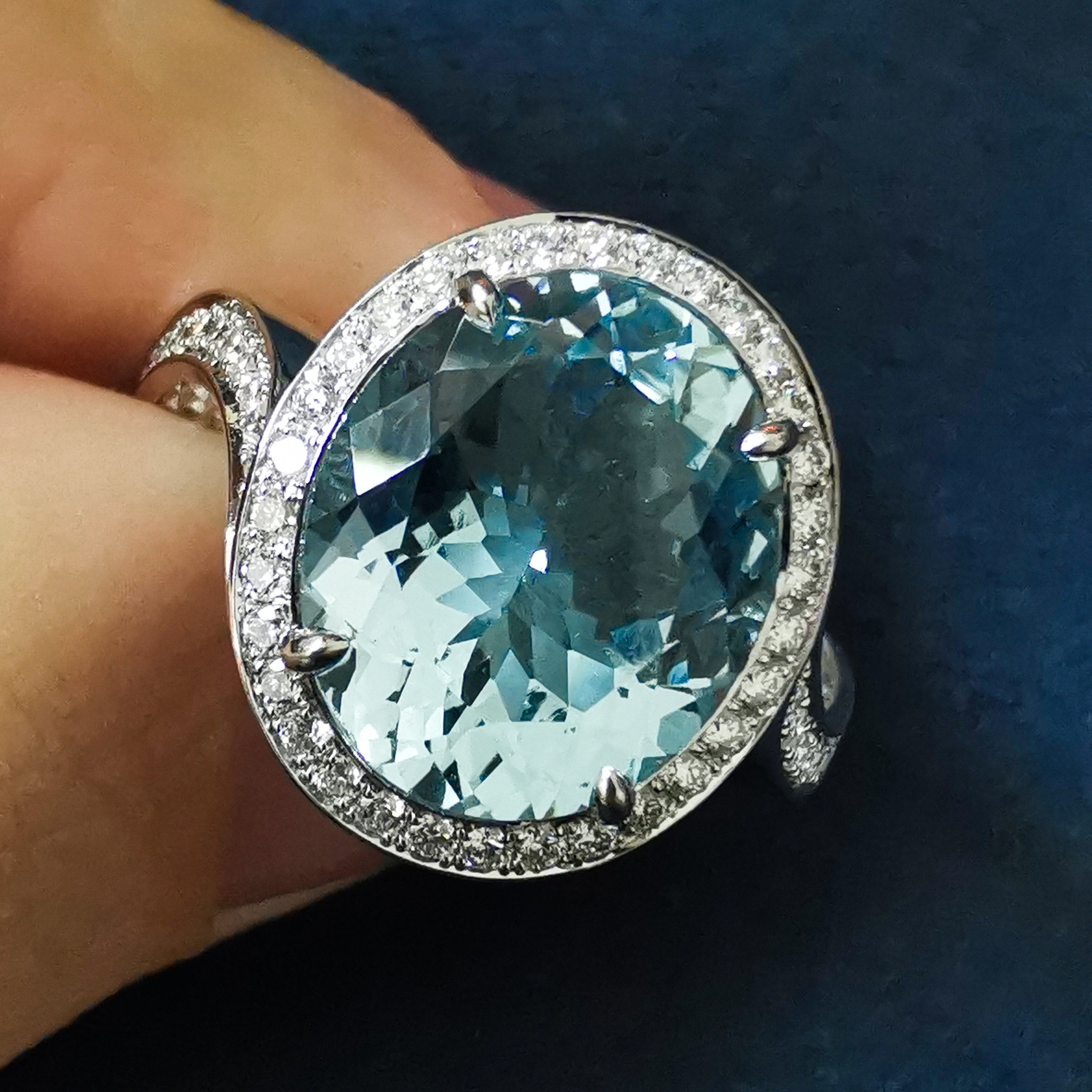 Aquamarine, Diamonds 18K White Gold Ring, R 0144-2