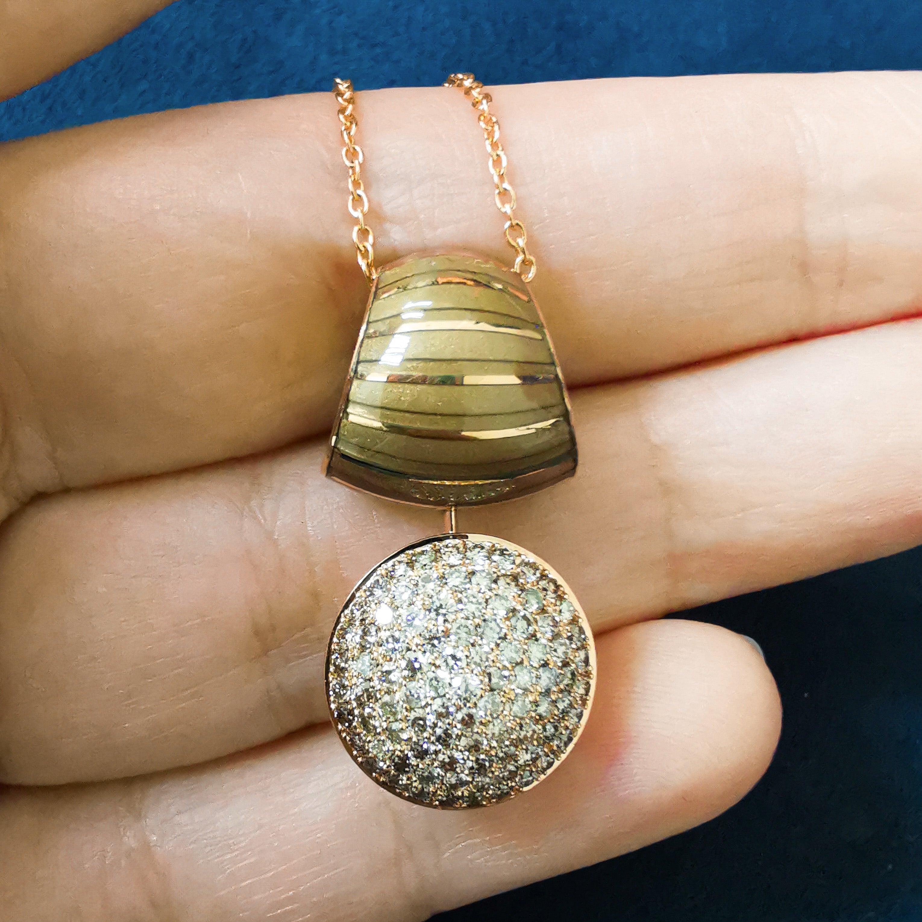 Enamel, Champagne Diamonds 18K Yellow Gold Pendant, P 0178-71