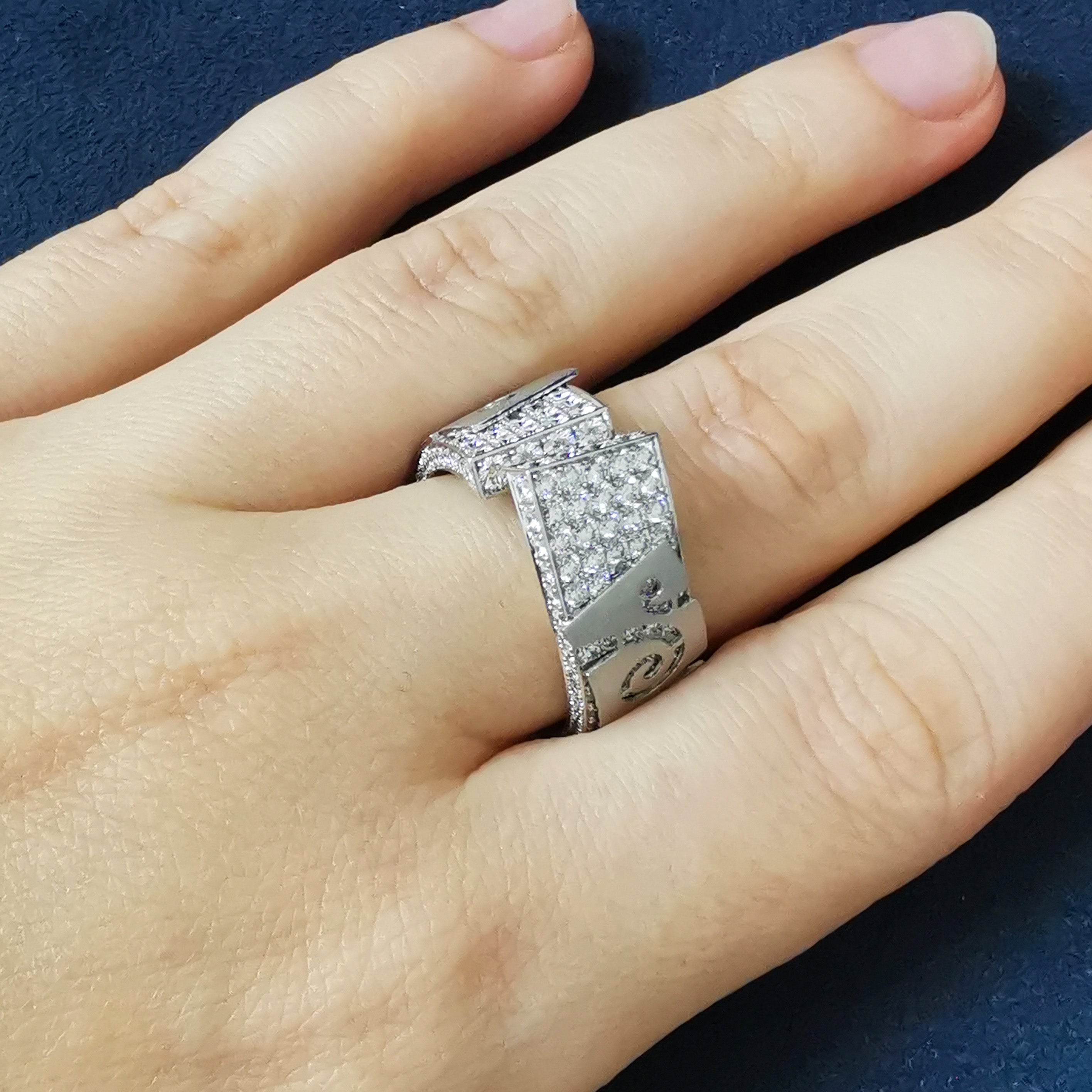 Diamonds 18K White Gold Ring, R 0003-1