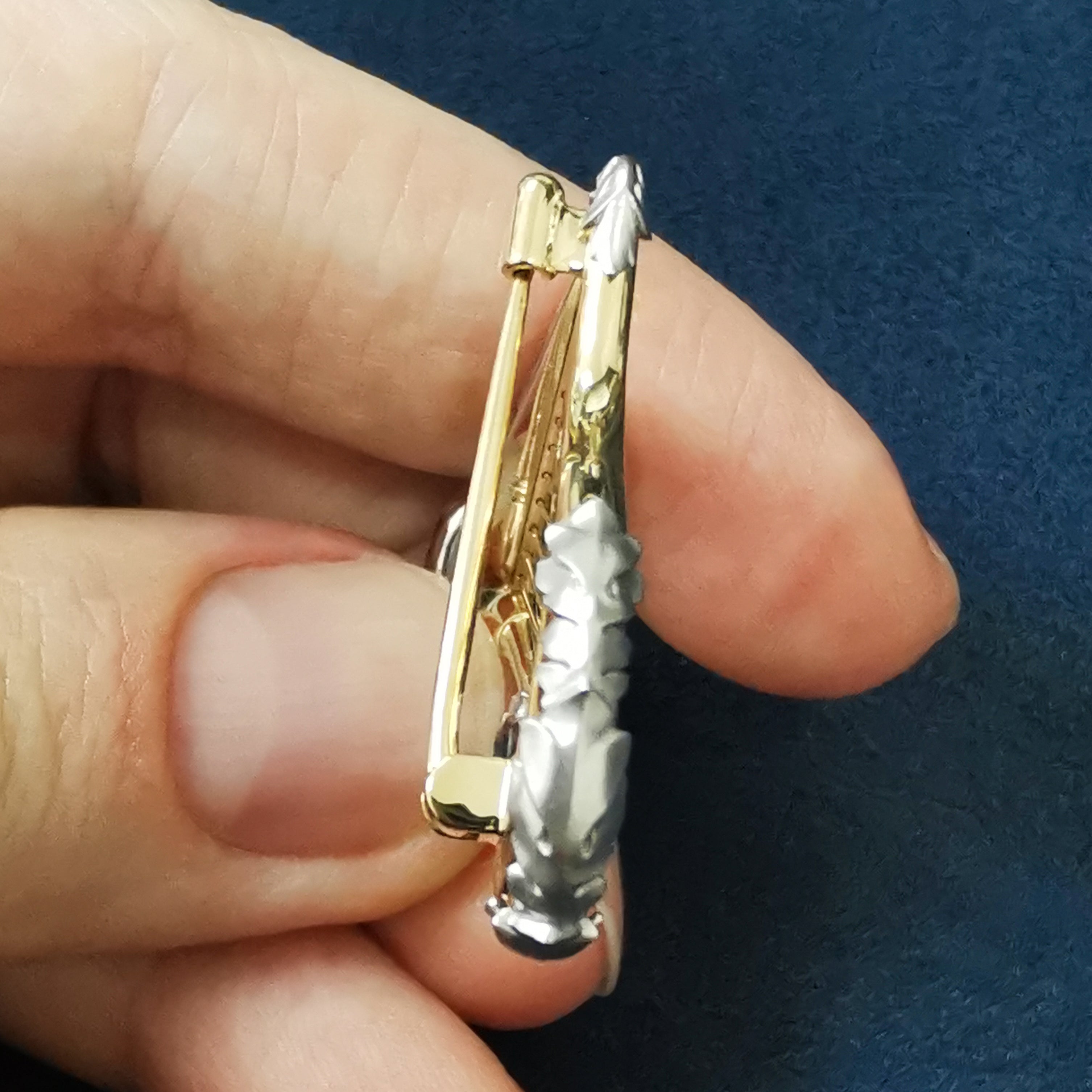 Enamel, Diamonds 18K White Yellow Gold Harp Brooch, Brs 0267-3