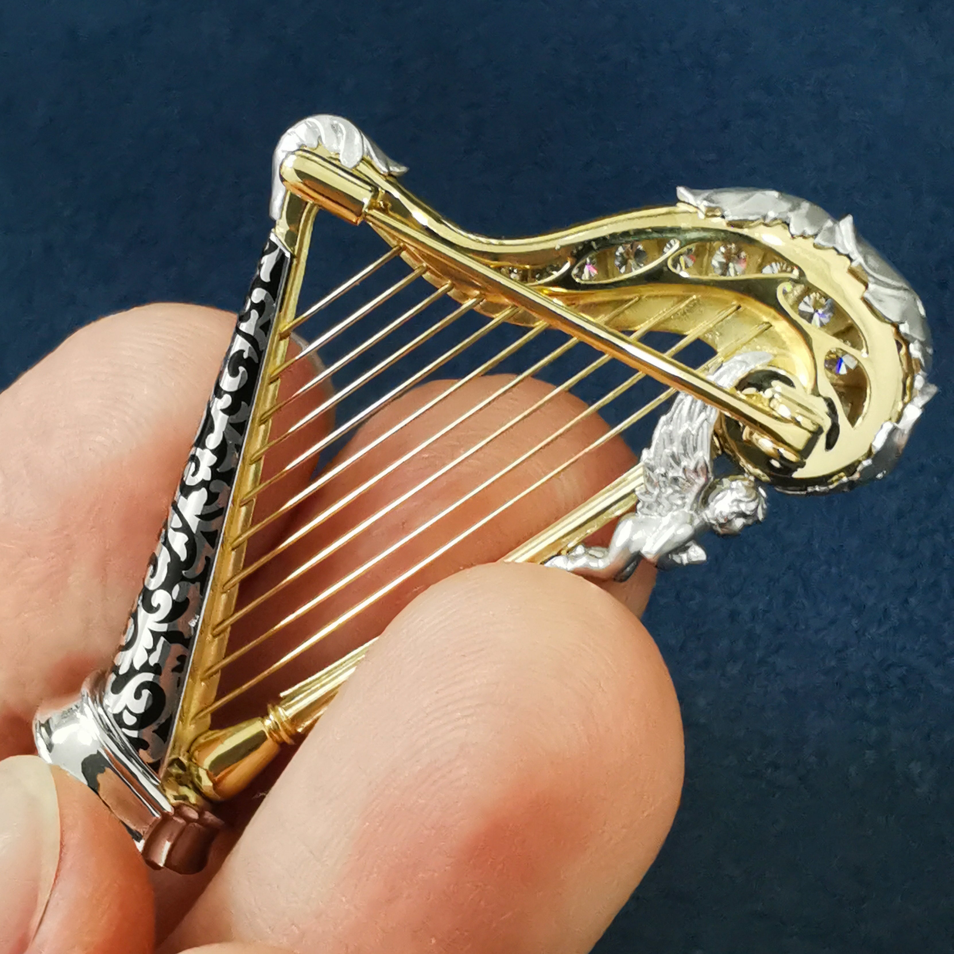 Enamel, Diamonds 18K White Yellow Gold Harp Brooch, Brs 0267-3