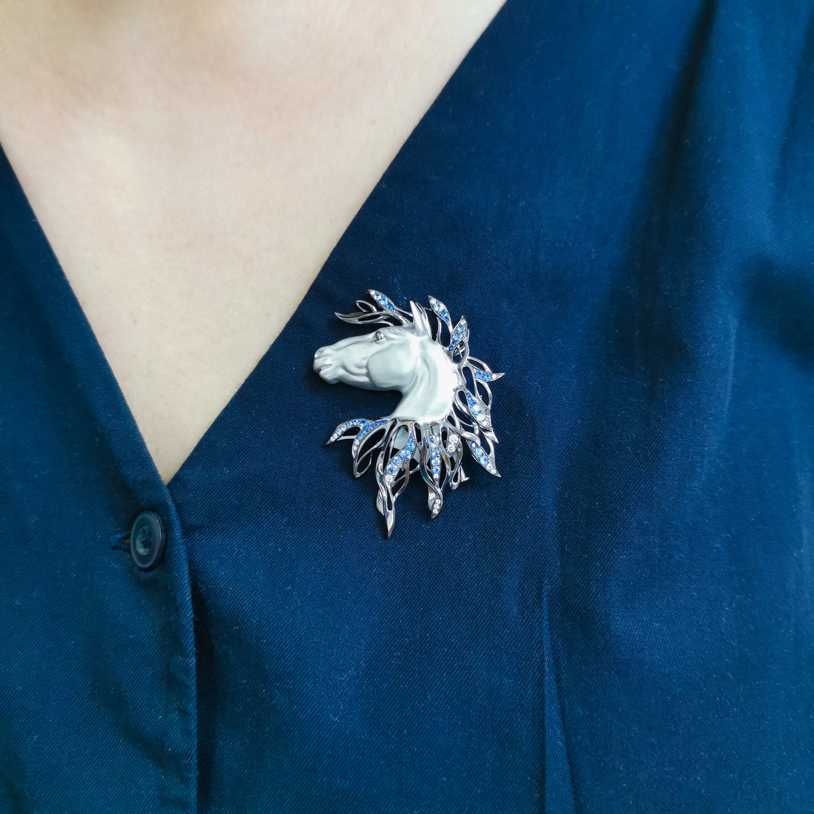 Sapphires Diamonds Horse Head 18K White Black Gold Brooch, Brs 0231-0