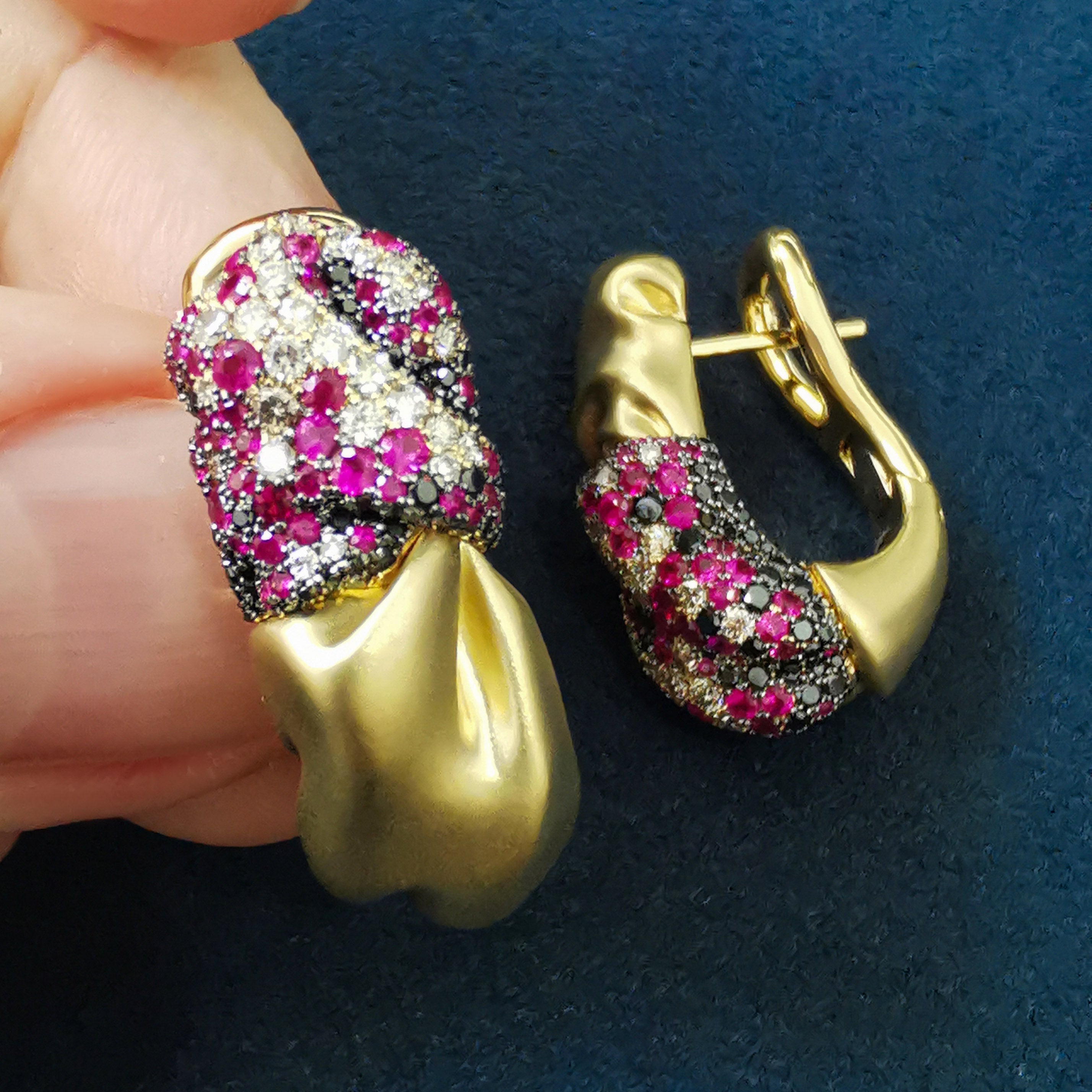 Ruby, Champagne and Black Diamonds 18K Yellow Gold Earrings, E 0132-5