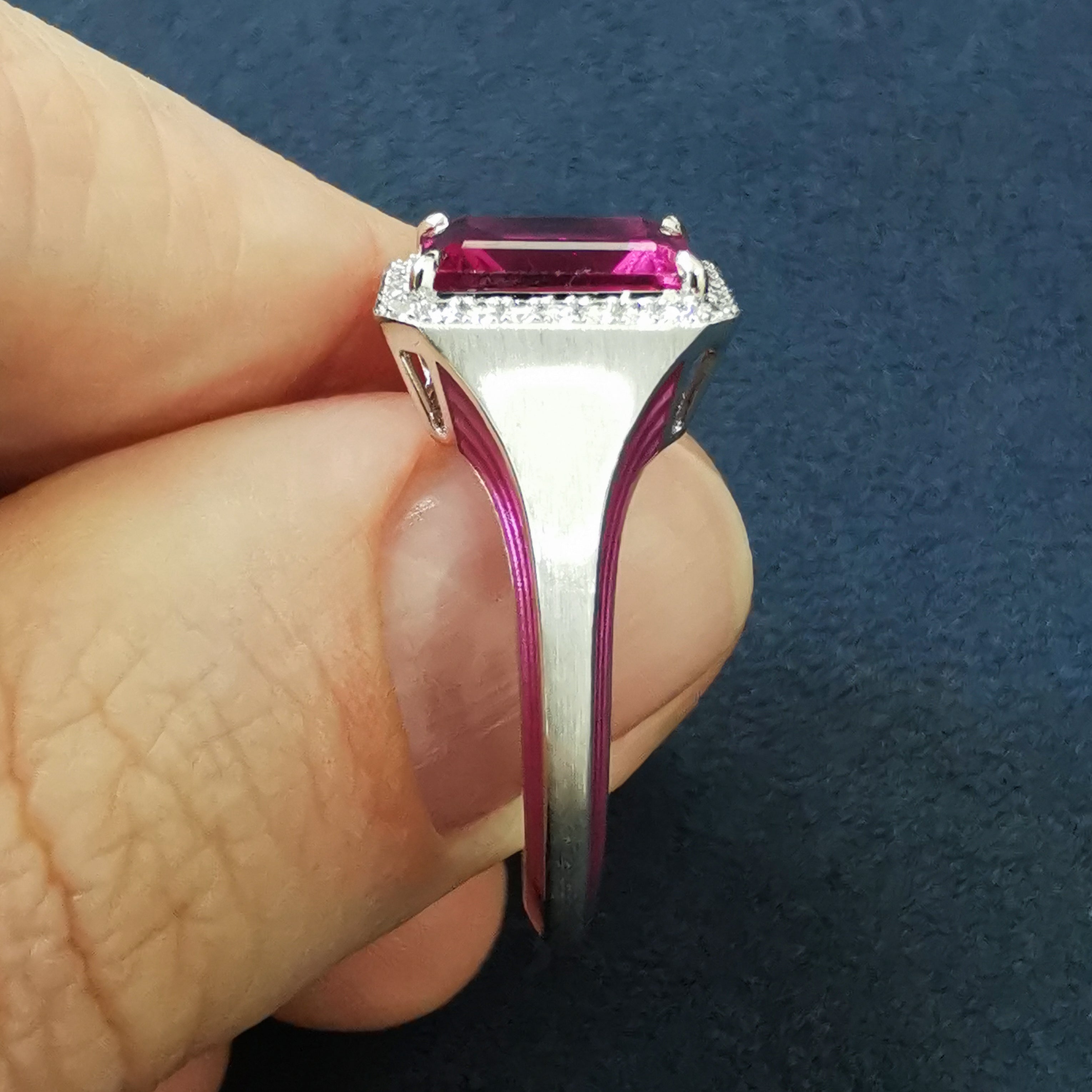 Pink Tourmaline, Diamonds, Enamel 18K White Gold Ring, R 0143-13