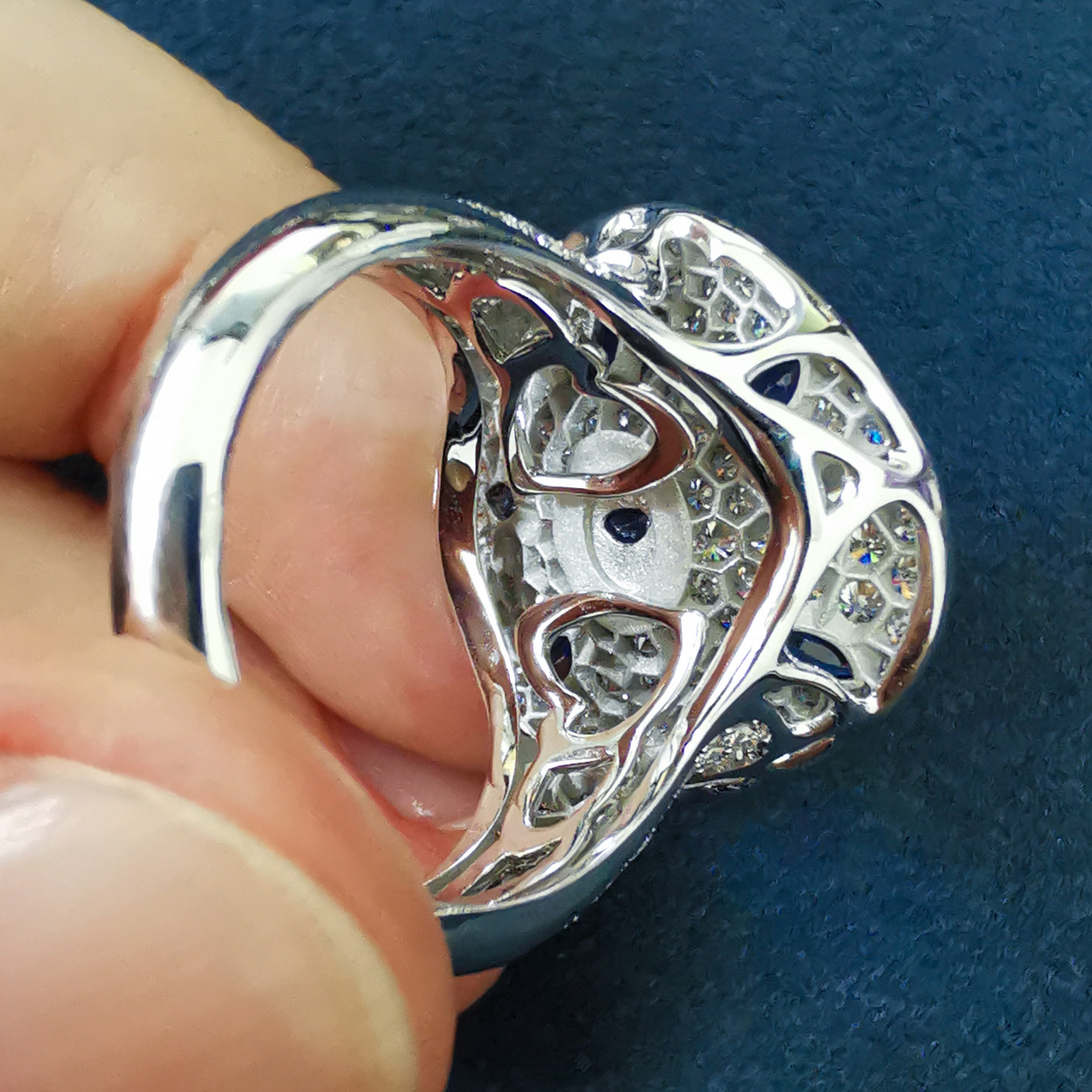Sapphire, Diamonds 18K White Gold Ring, R 0205-21
