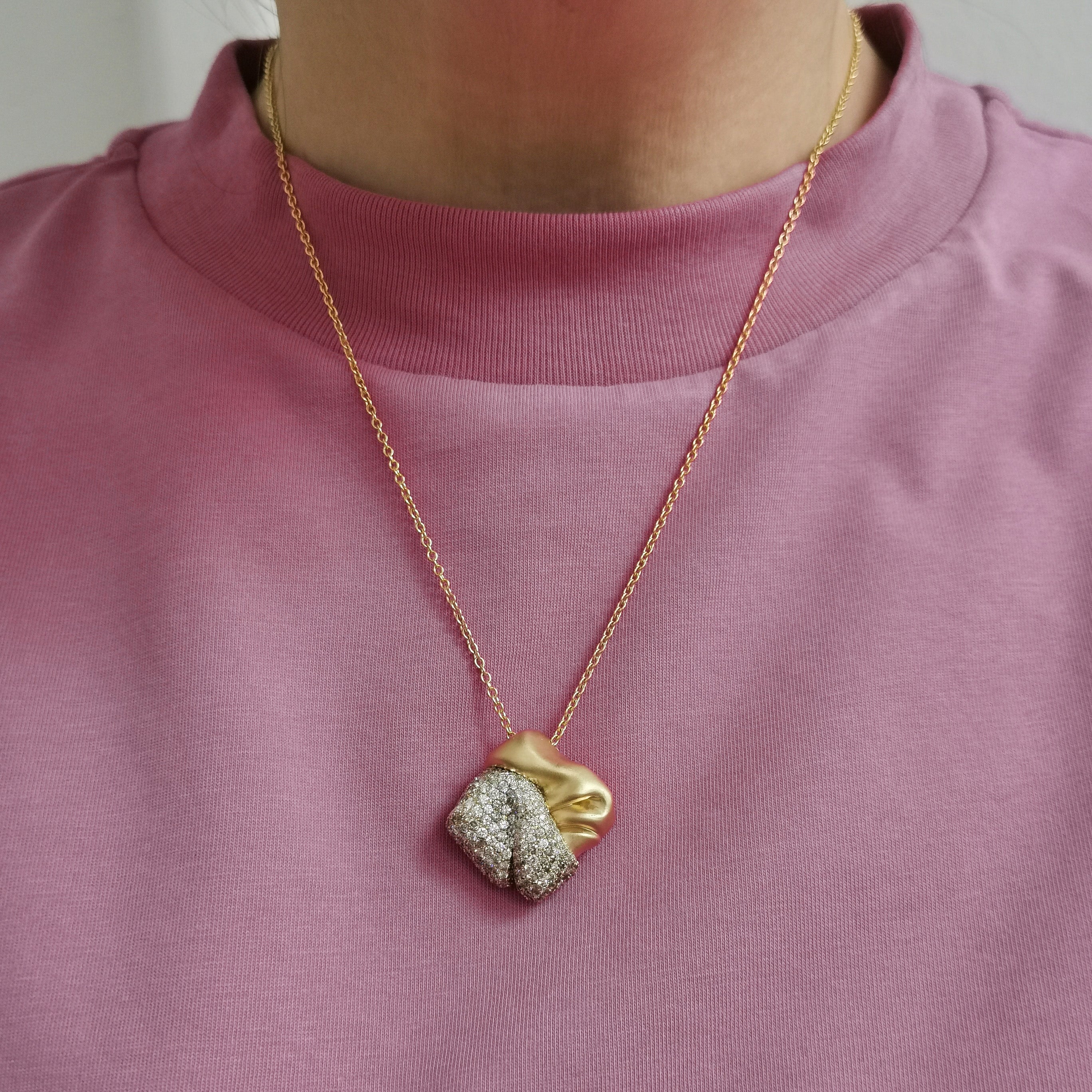 White and Champagne Diamonds 18K Yellow Matte Gold Pendant, P 0132-1