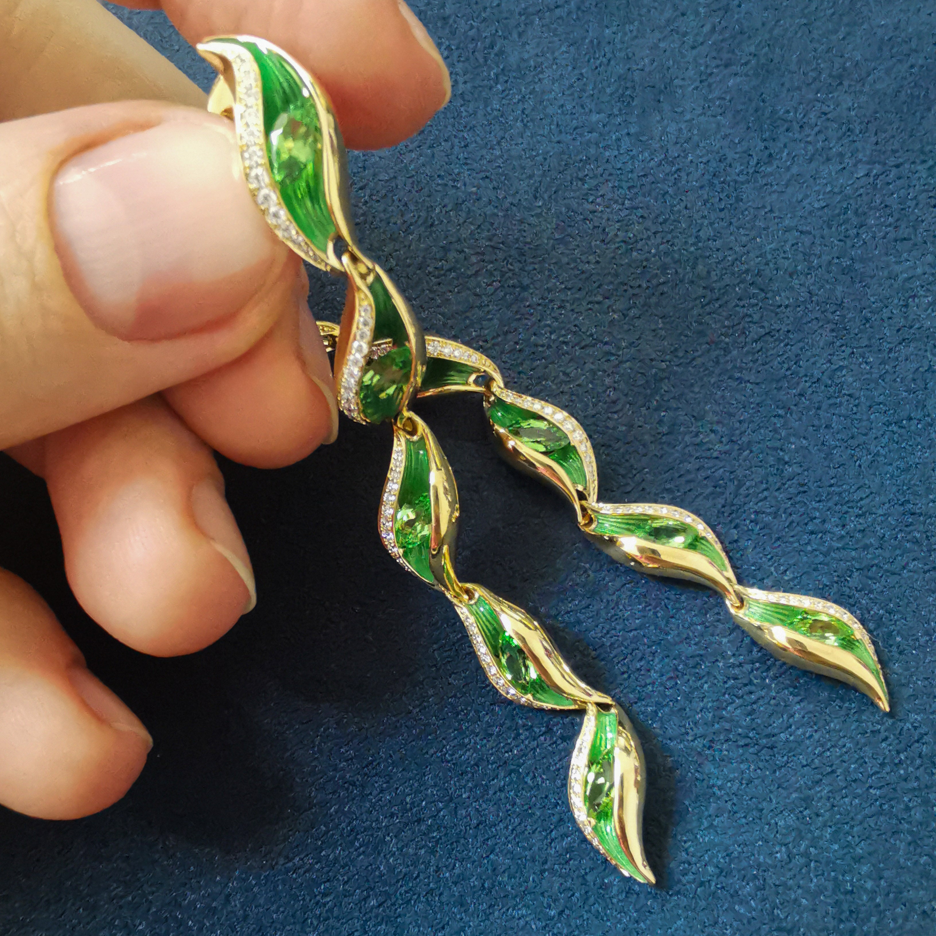 Enamel, Tsavorite Garnet, Diamonds 18K Yellow Gold Earrings, E 0123-81