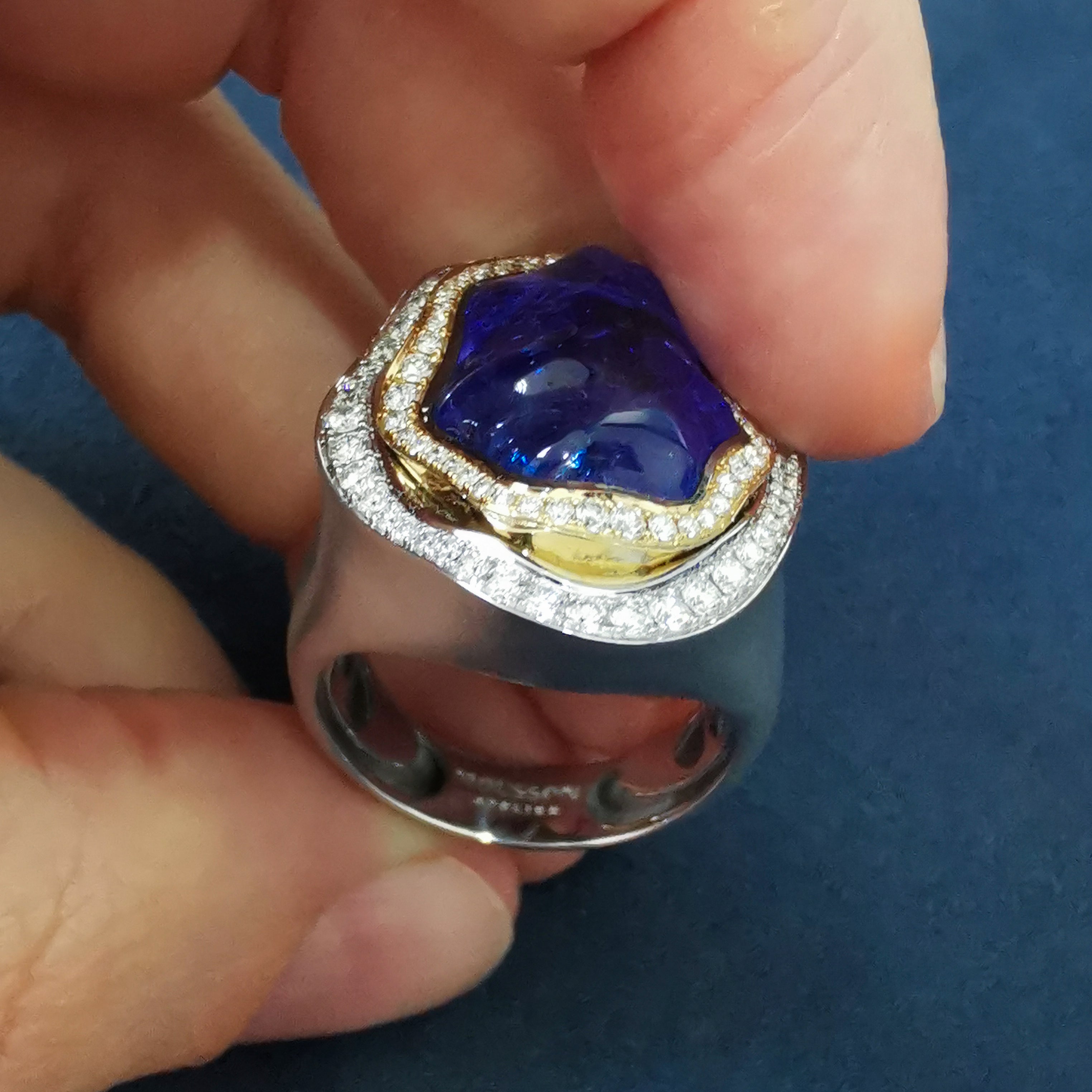 Tanzanite, Diamonds 18K White and Yellow Gold Ring, R 0030-21/1