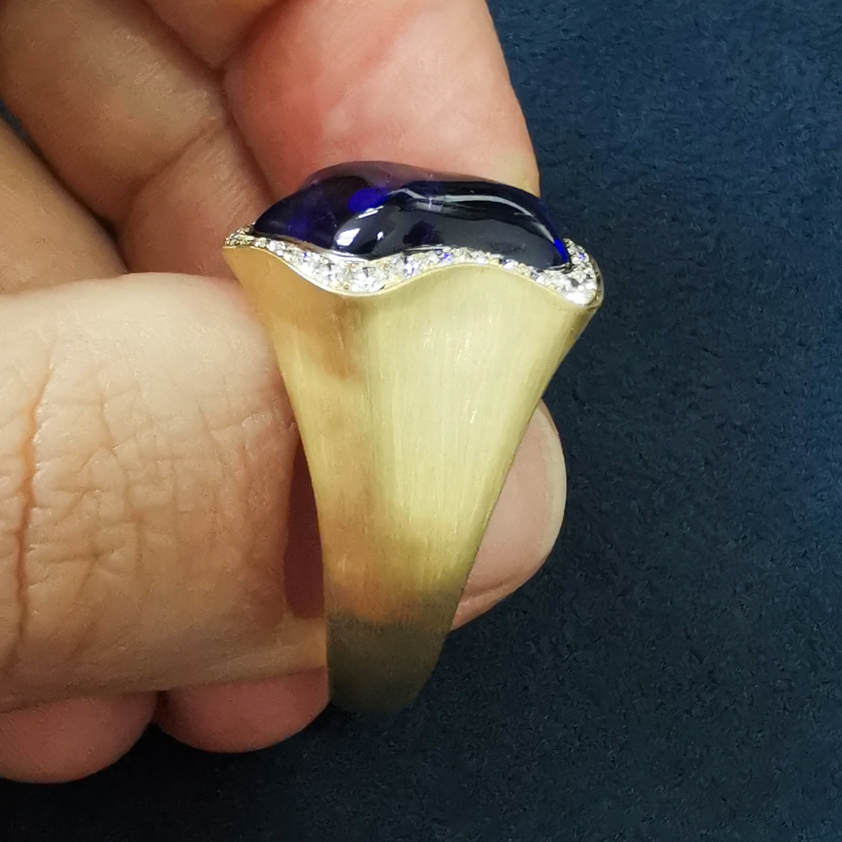 Tanzanite, Diamonds 18K Yellow Gold Ring,  R 0030-22/1