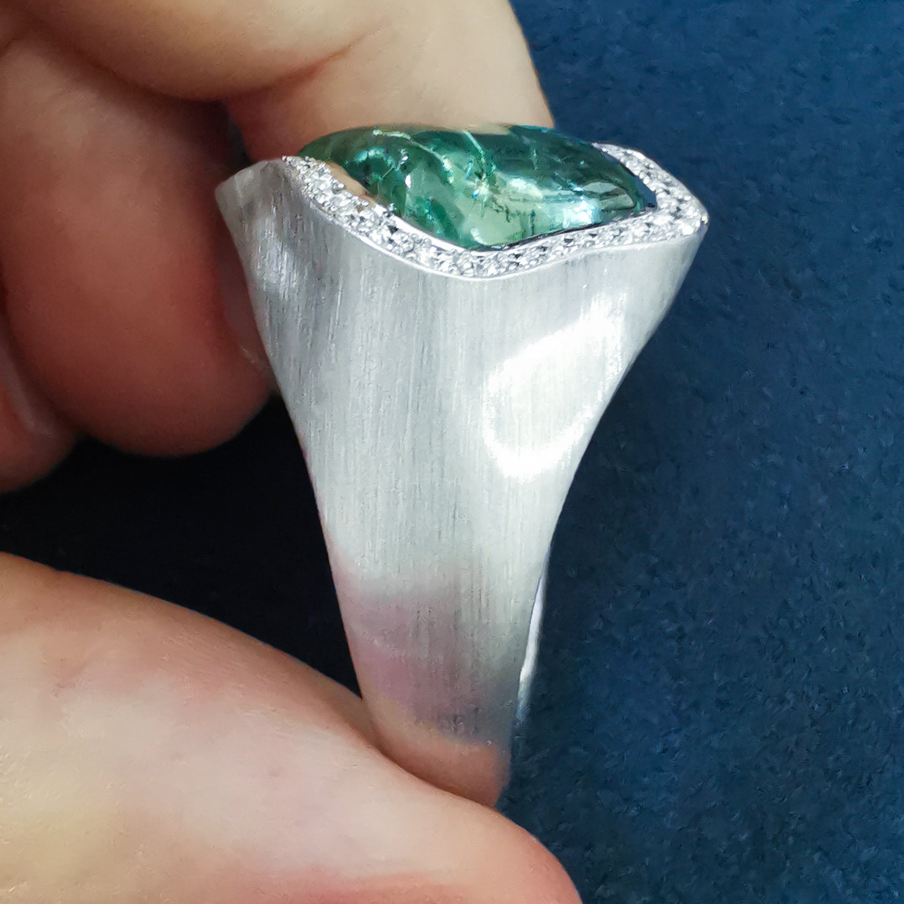 Green Tourmaline, Diamonds Ring 18K White Gold, R 0030-29/1