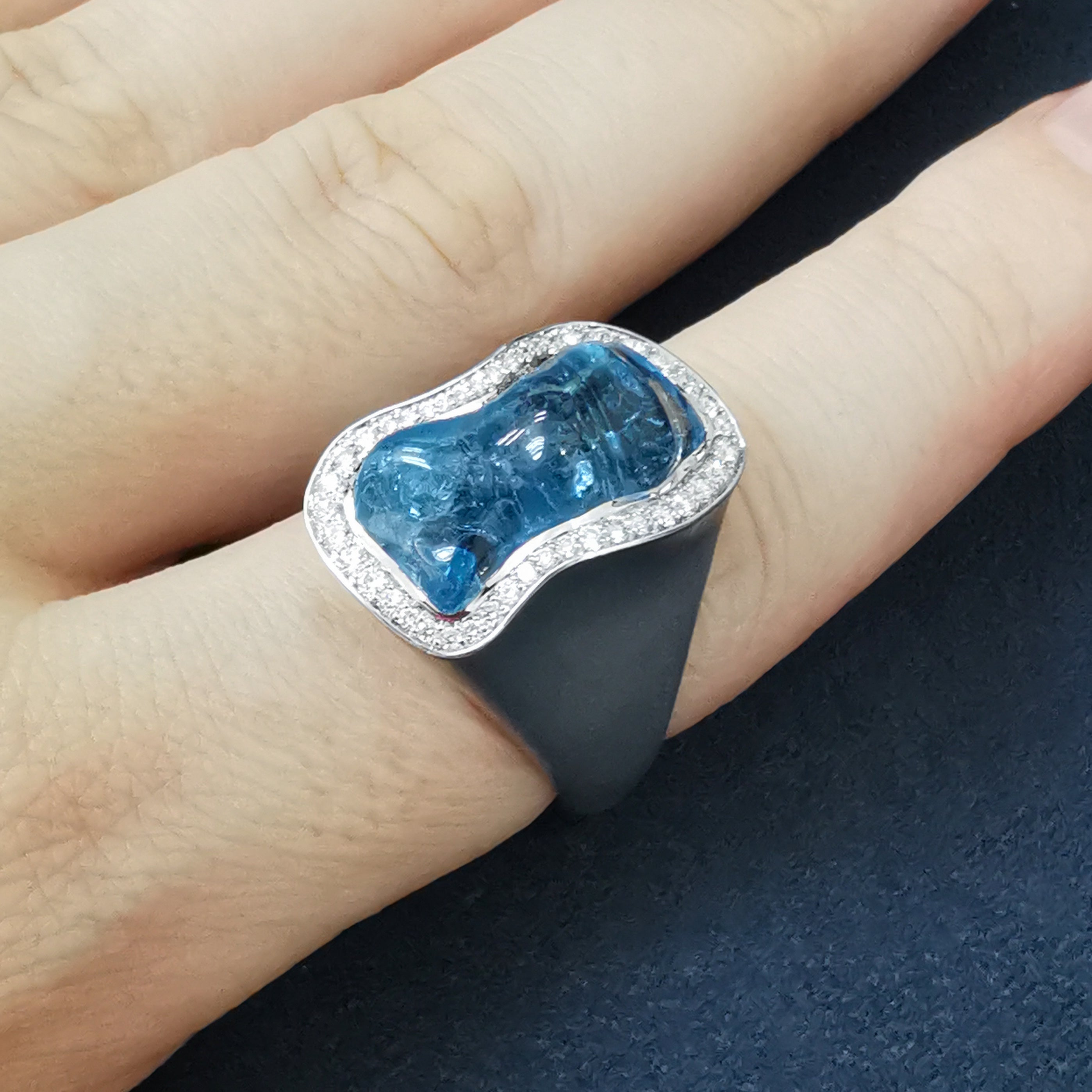 Aquamarine, Diamonds 18K White Gold Ring, R 0030-25/1